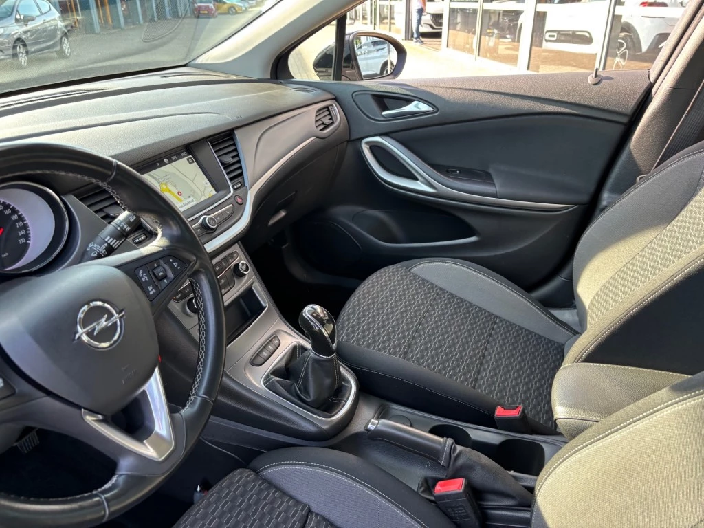 Hoofdafbeelding Opel Astra