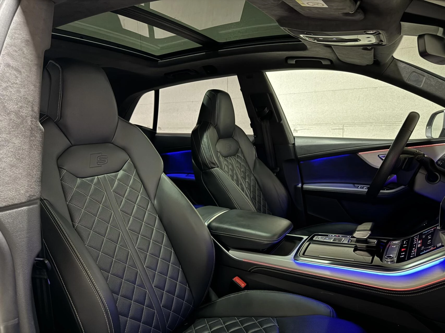 Hoofdafbeelding Audi Q8