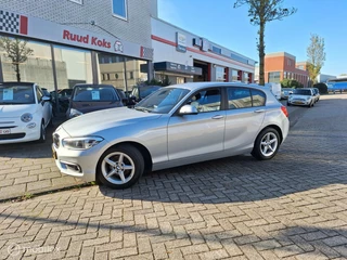 Hoofdafbeelding BMW 1 Serie BMW 1-SERIE 116i EXECUTIVE / Navigatie / Climate control /