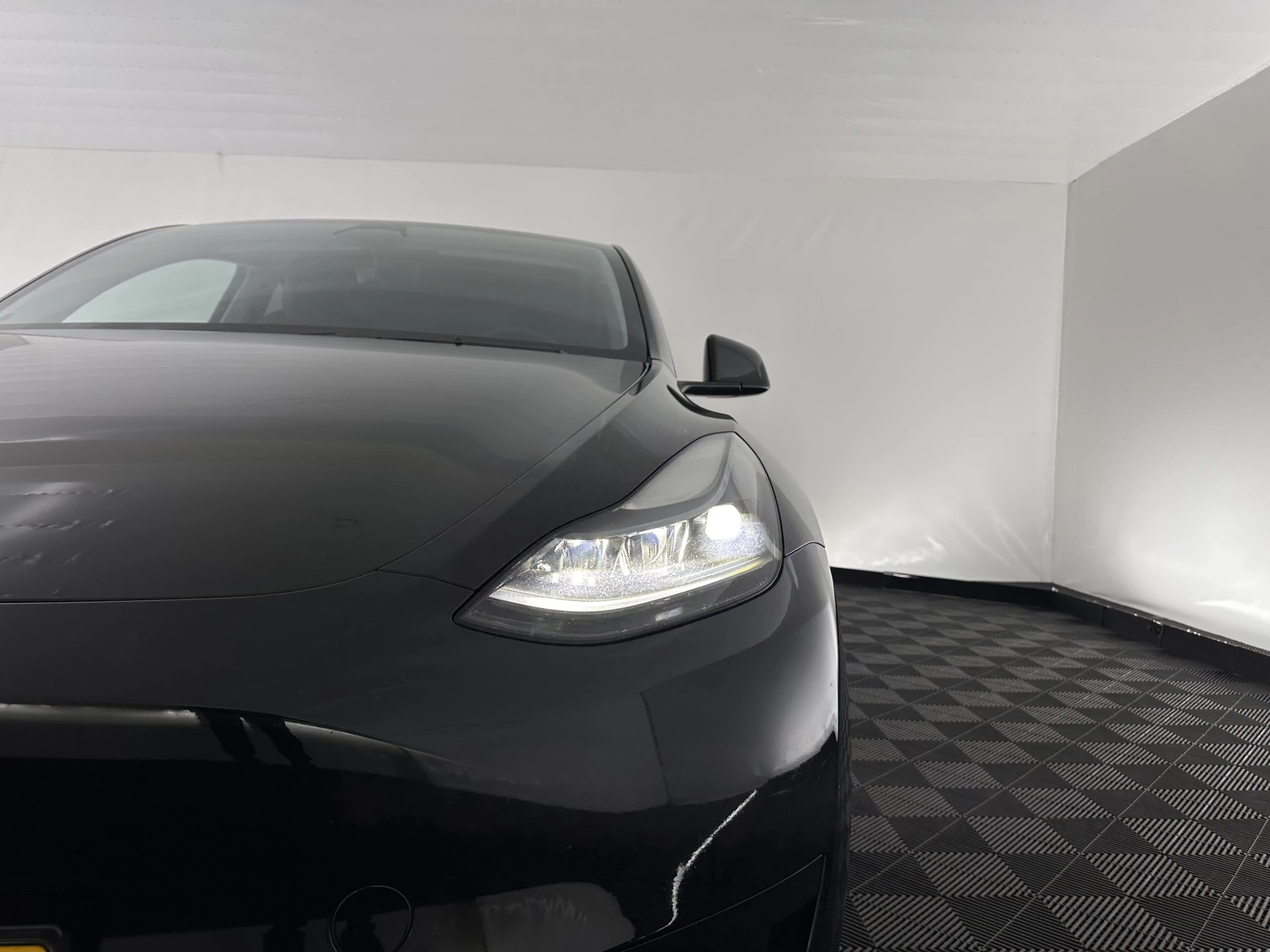 Hoofdafbeelding Tesla Model Y