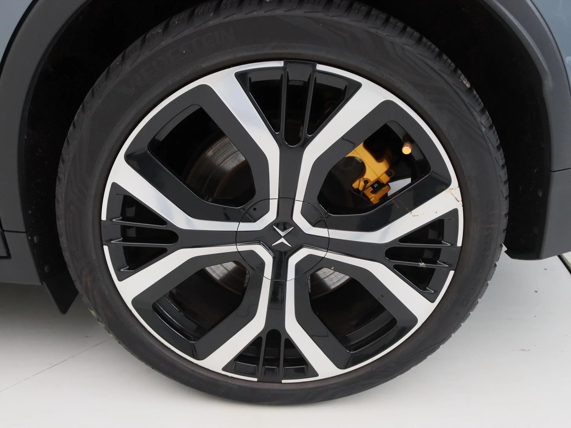 Hoofdafbeelding Polestar 2