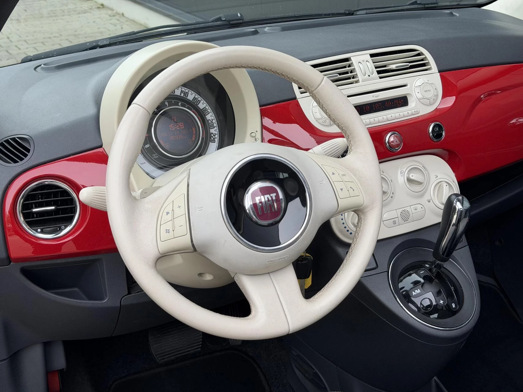 Hoofdafbeelding Fiat 500C