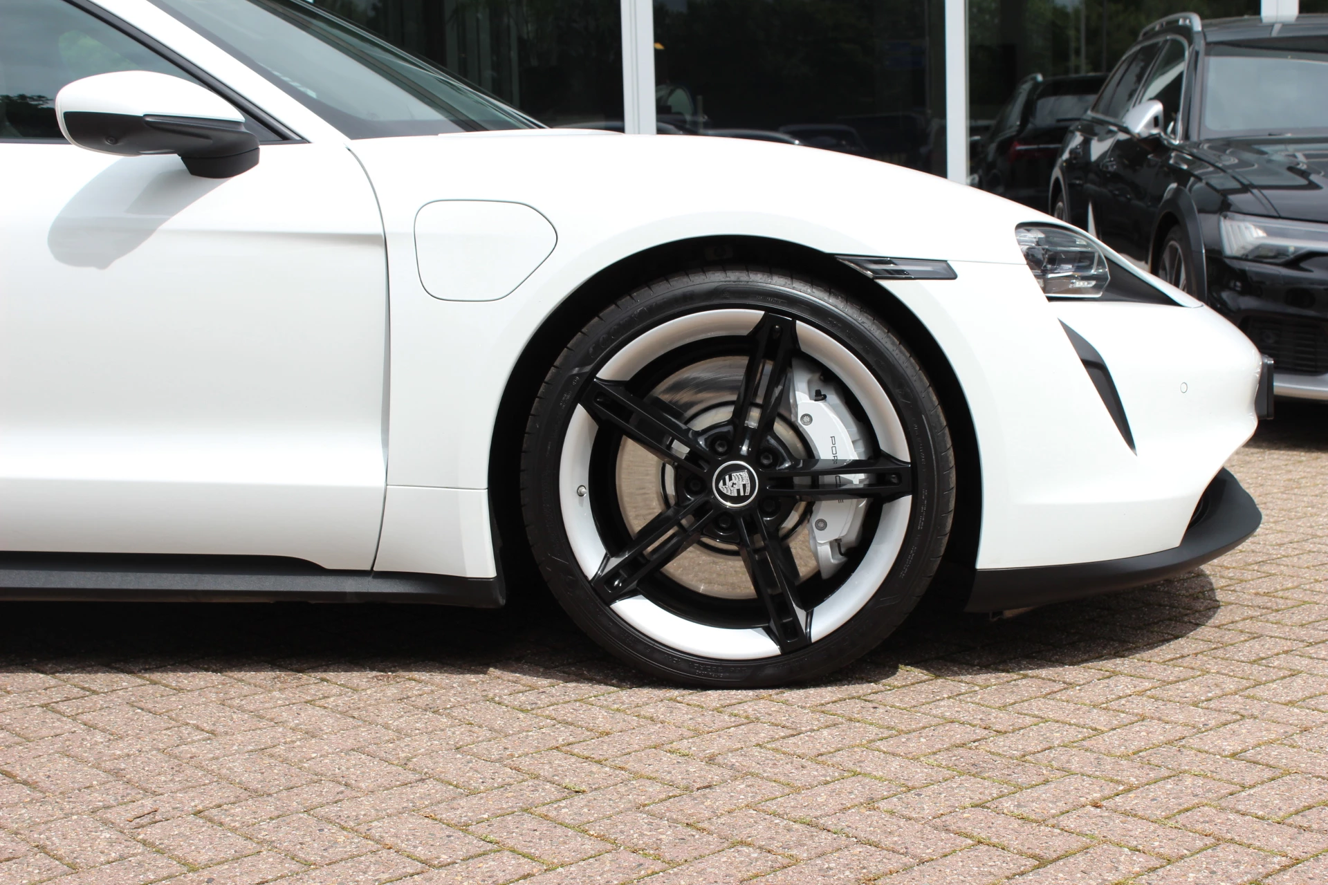 Hoofdafbeelding Porsche Taycan