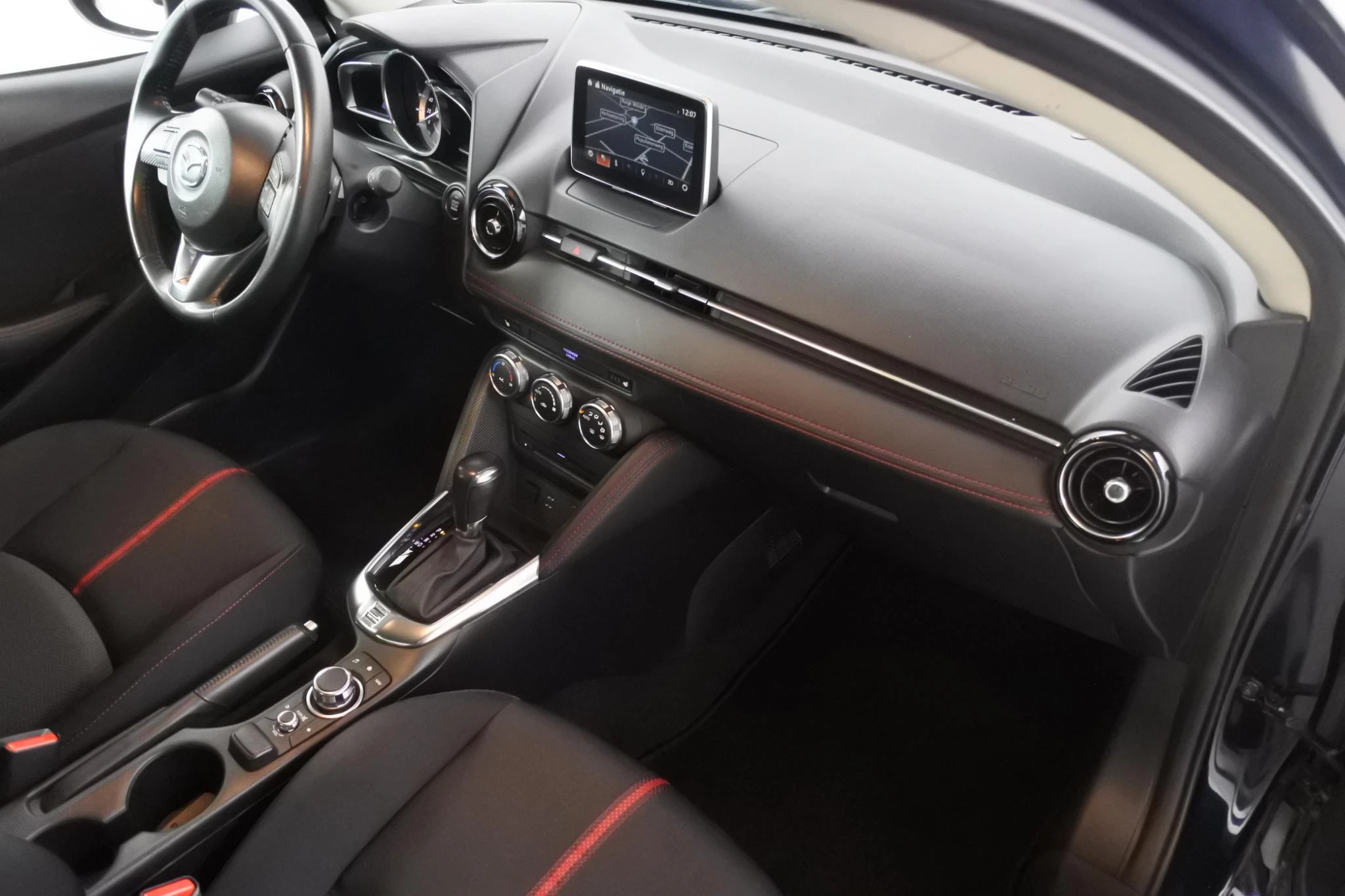 Hoofdafbeelding Mazda 2