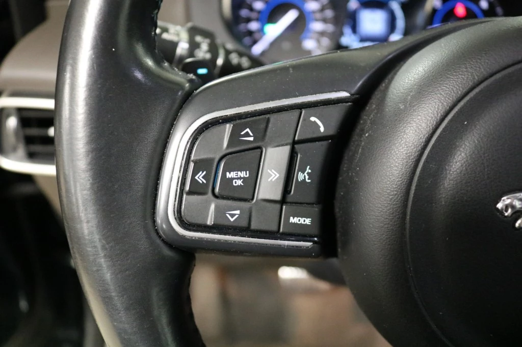 Hoofdafbeelding Jaguar F-PACE