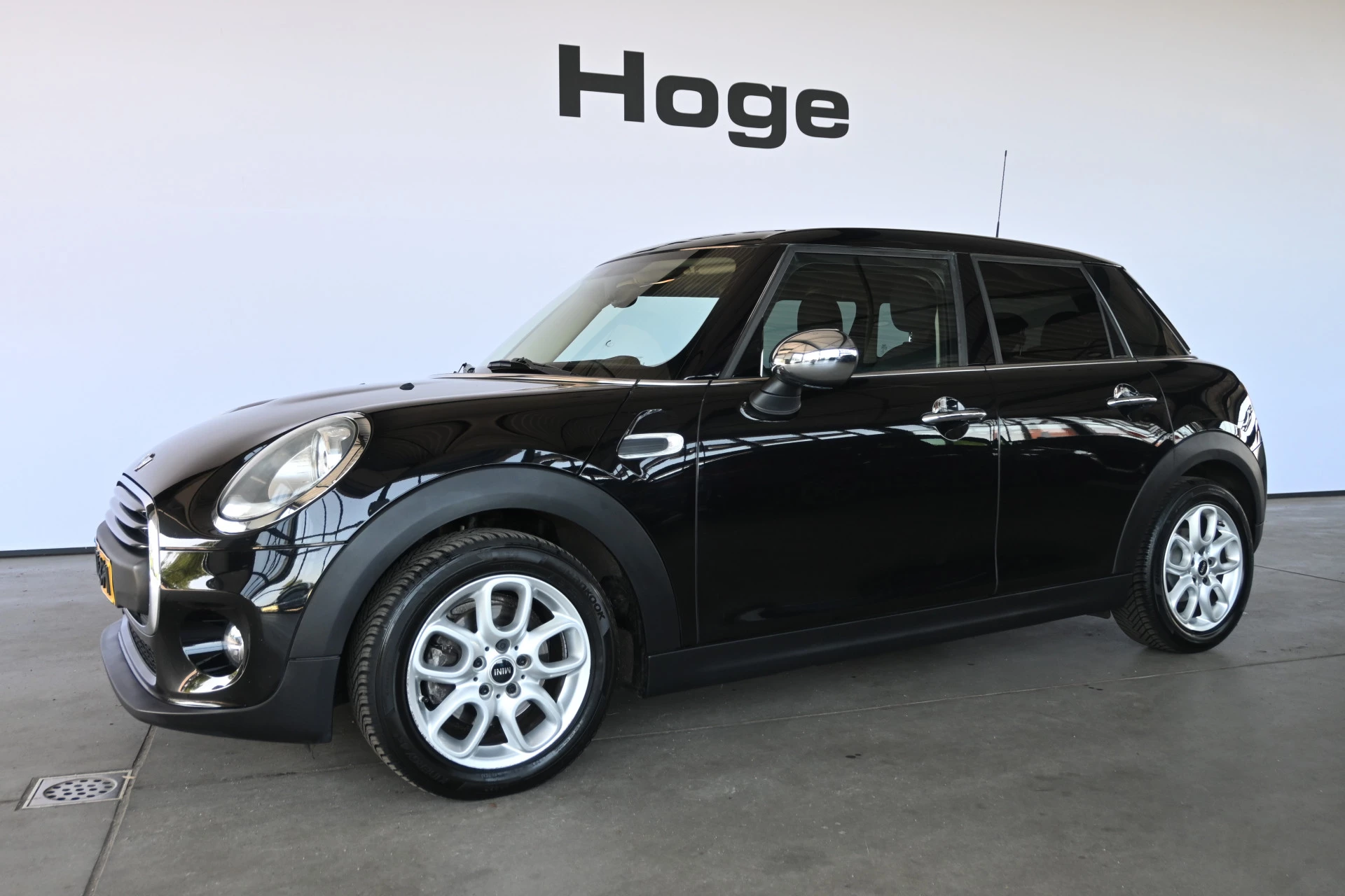 Hoofdafbeelding MINI One
