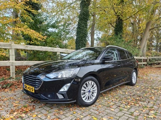 Ford Focus Wagon 1.0 EcoBoost Titanium,Panoramadak,Vol opties