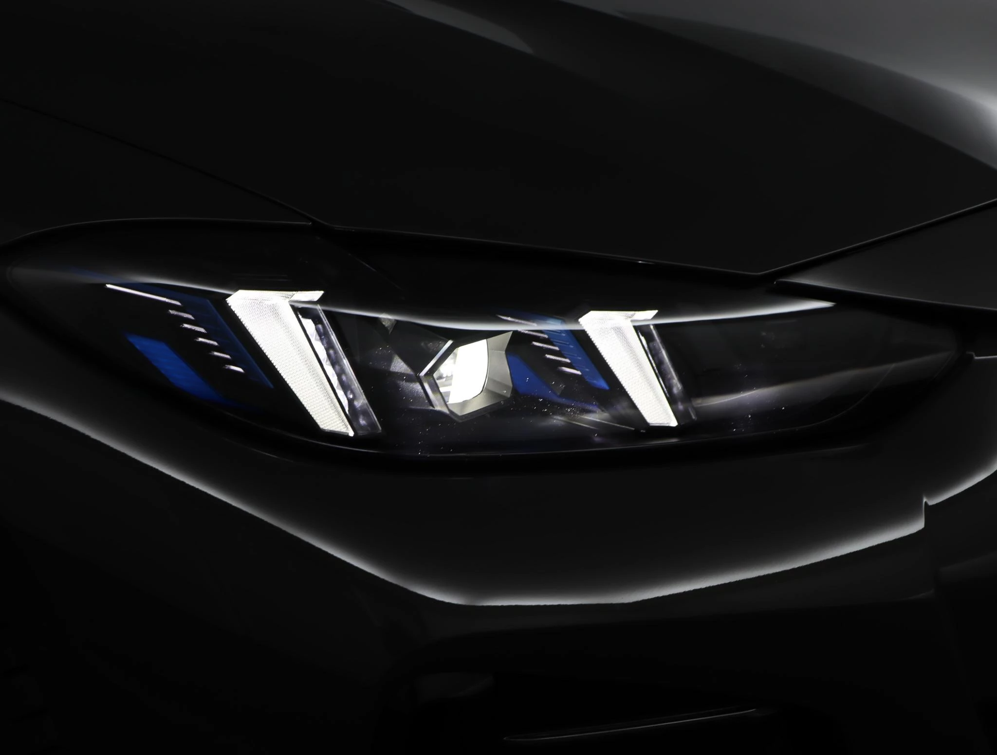 Hoofdafbeelding BMW i4