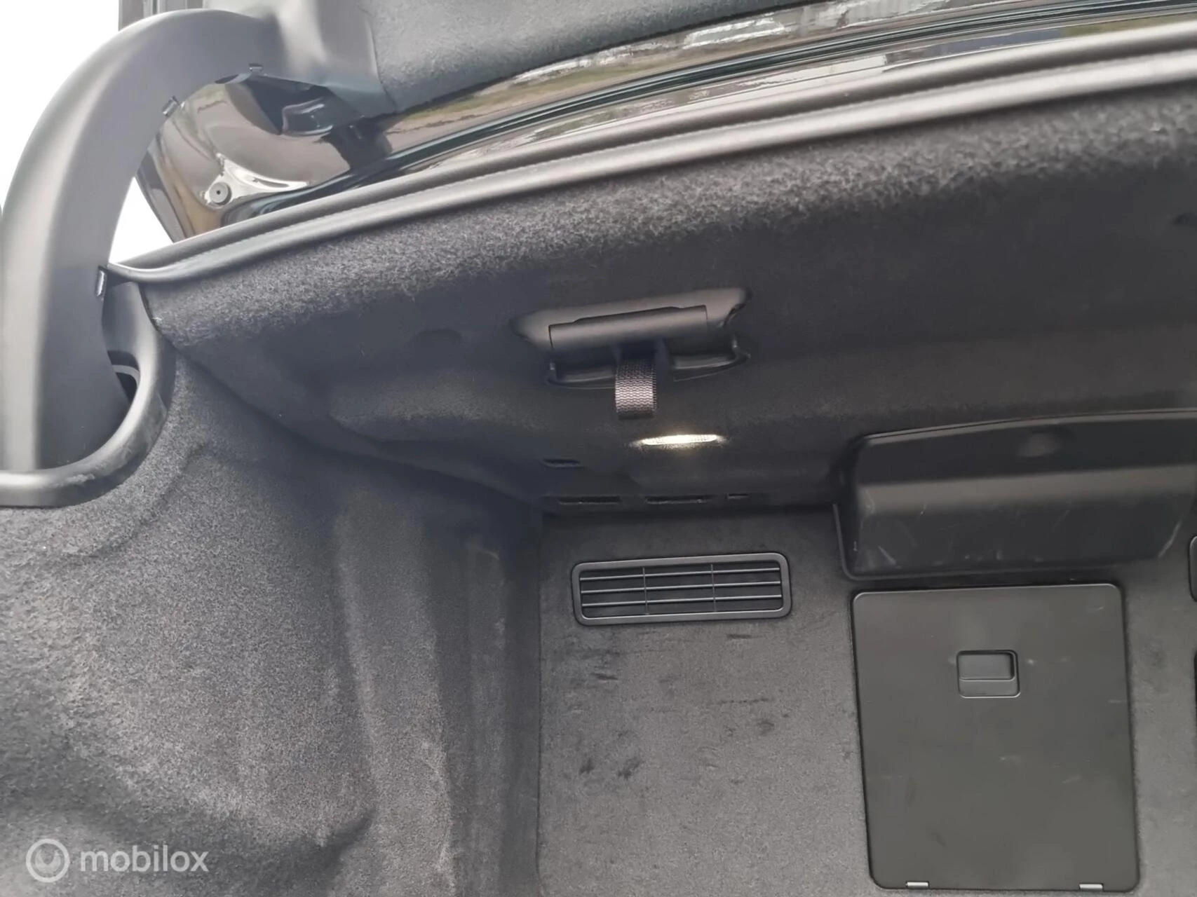 Hoofdafbeelding Audi A8