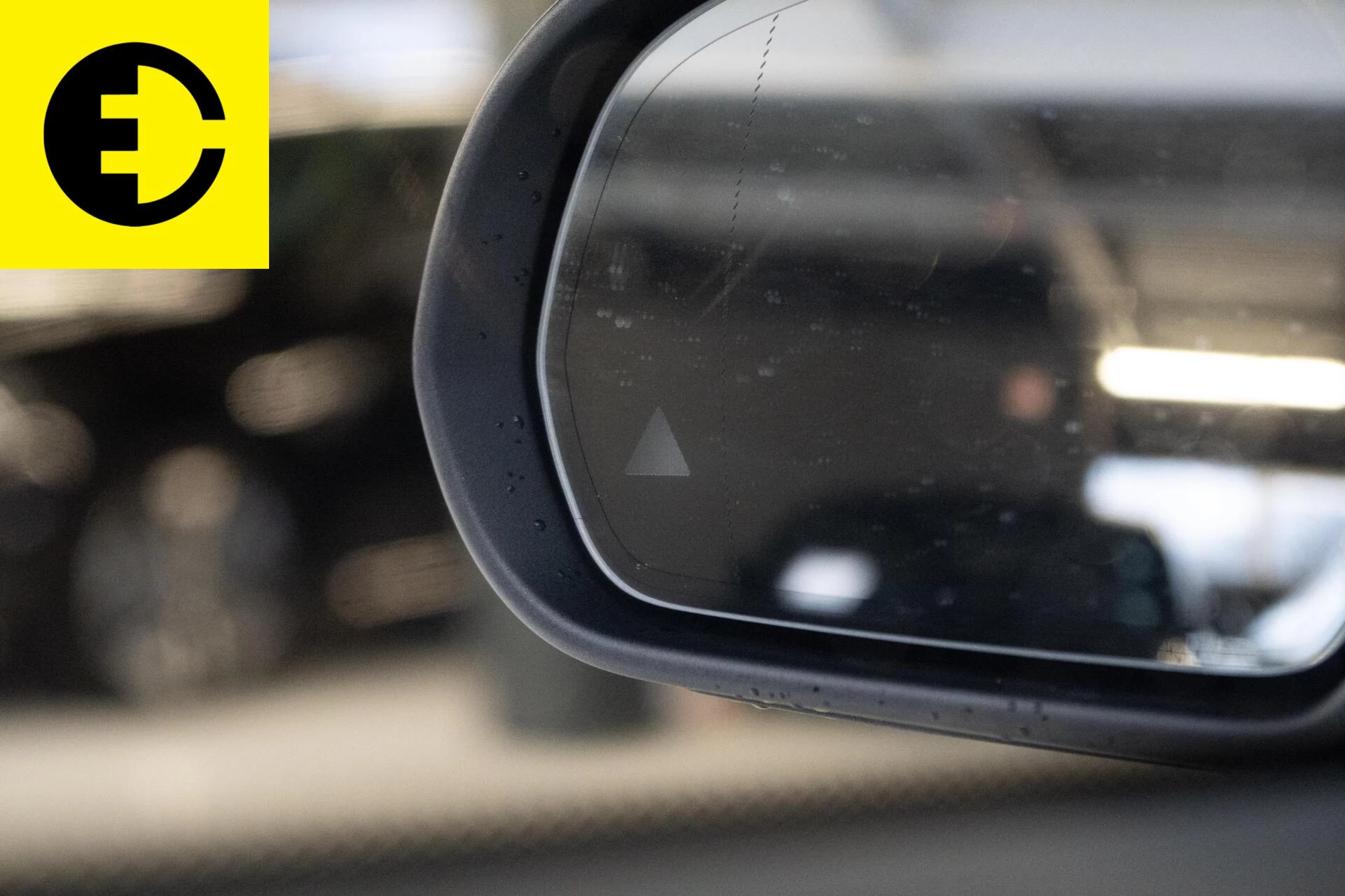 Hoofdafbeelding Mercedes-Benz EQC