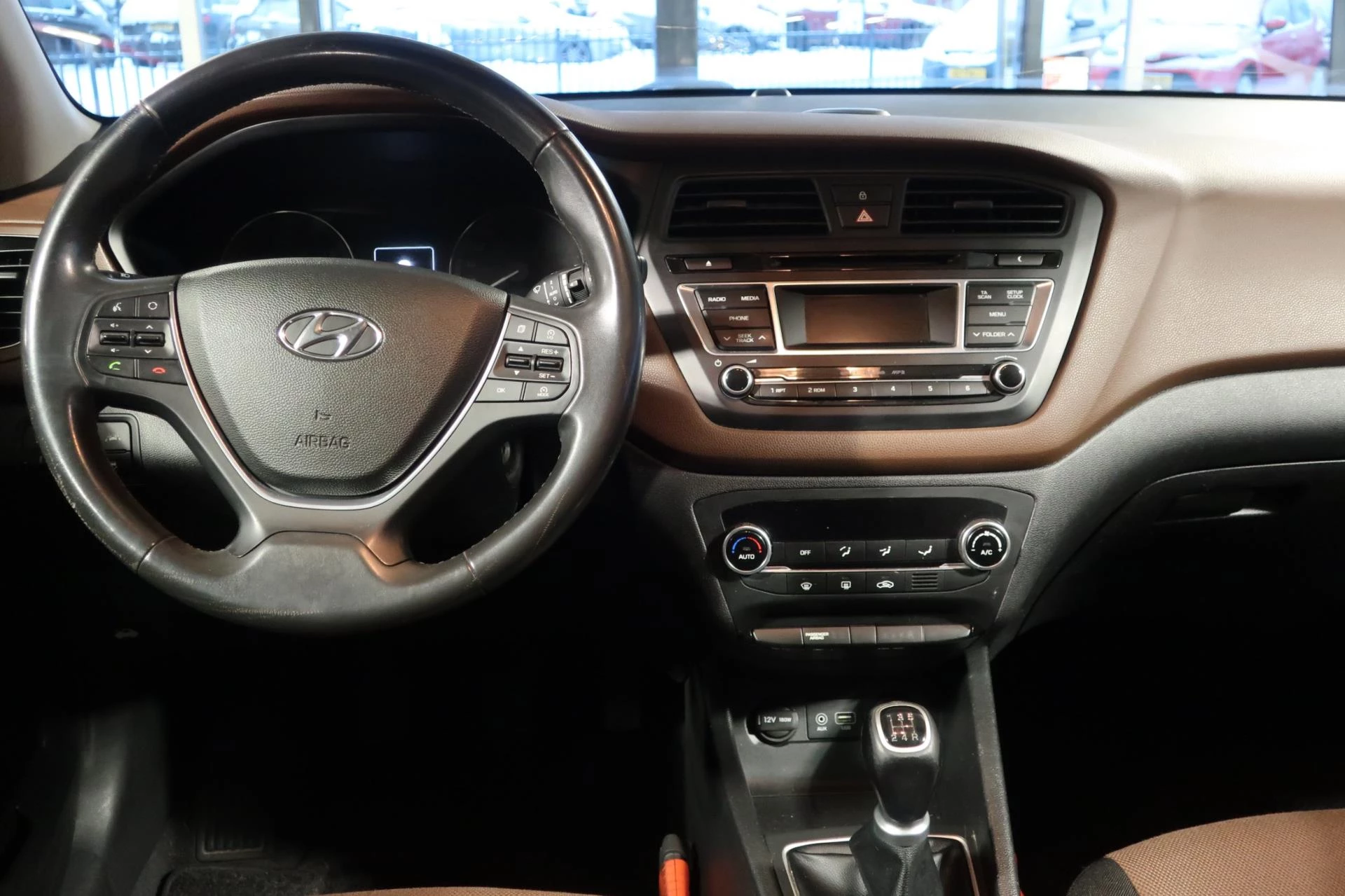 Hoofdafbeelding Hyundai i20