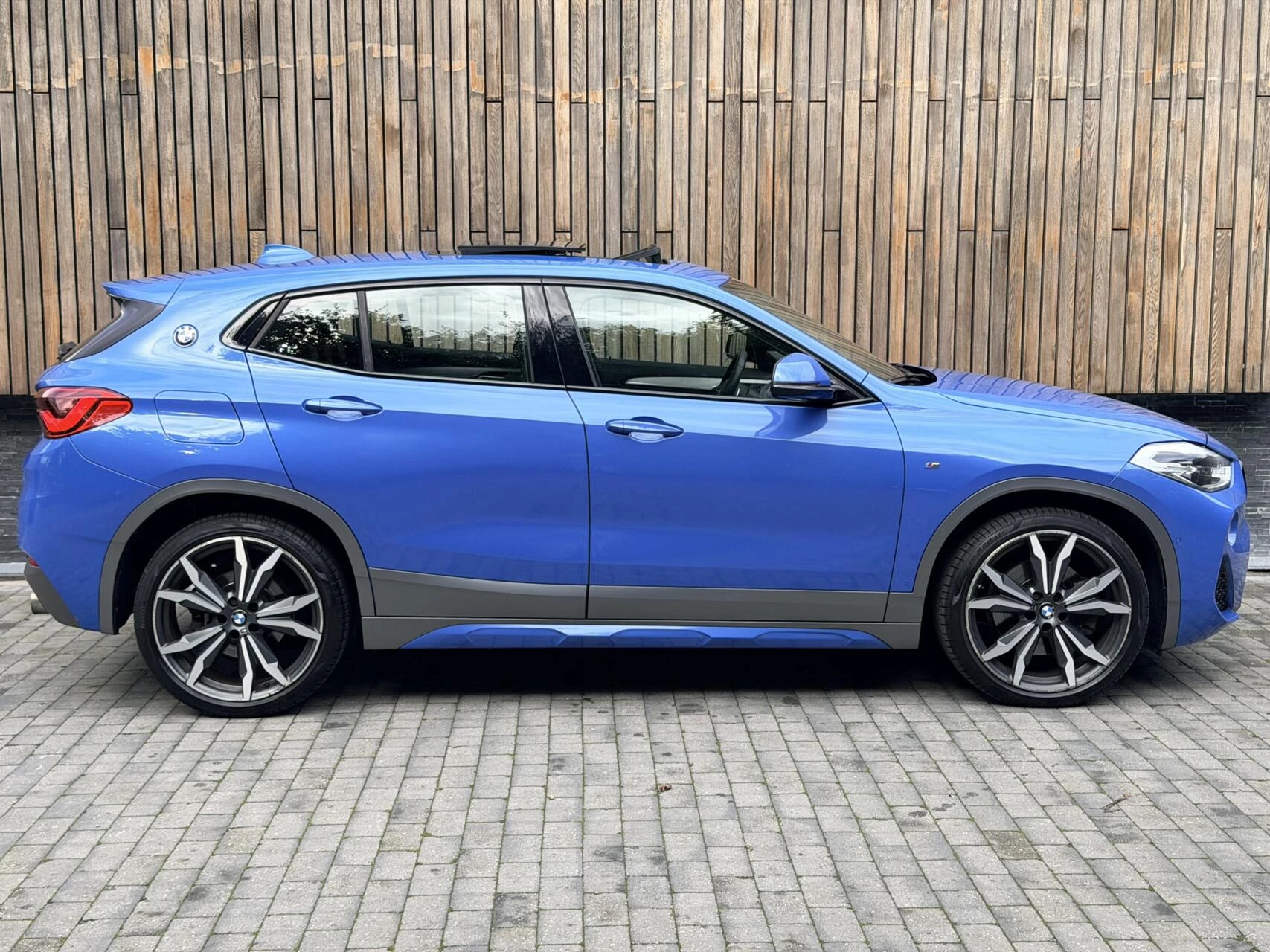 Hoofdafbeelding BMW X2