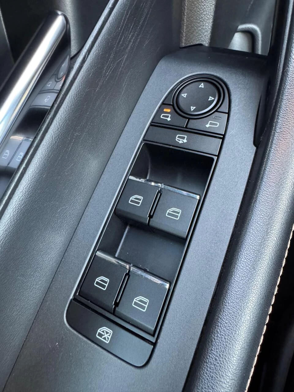 Hoofdafbeelding Mazda CX-60