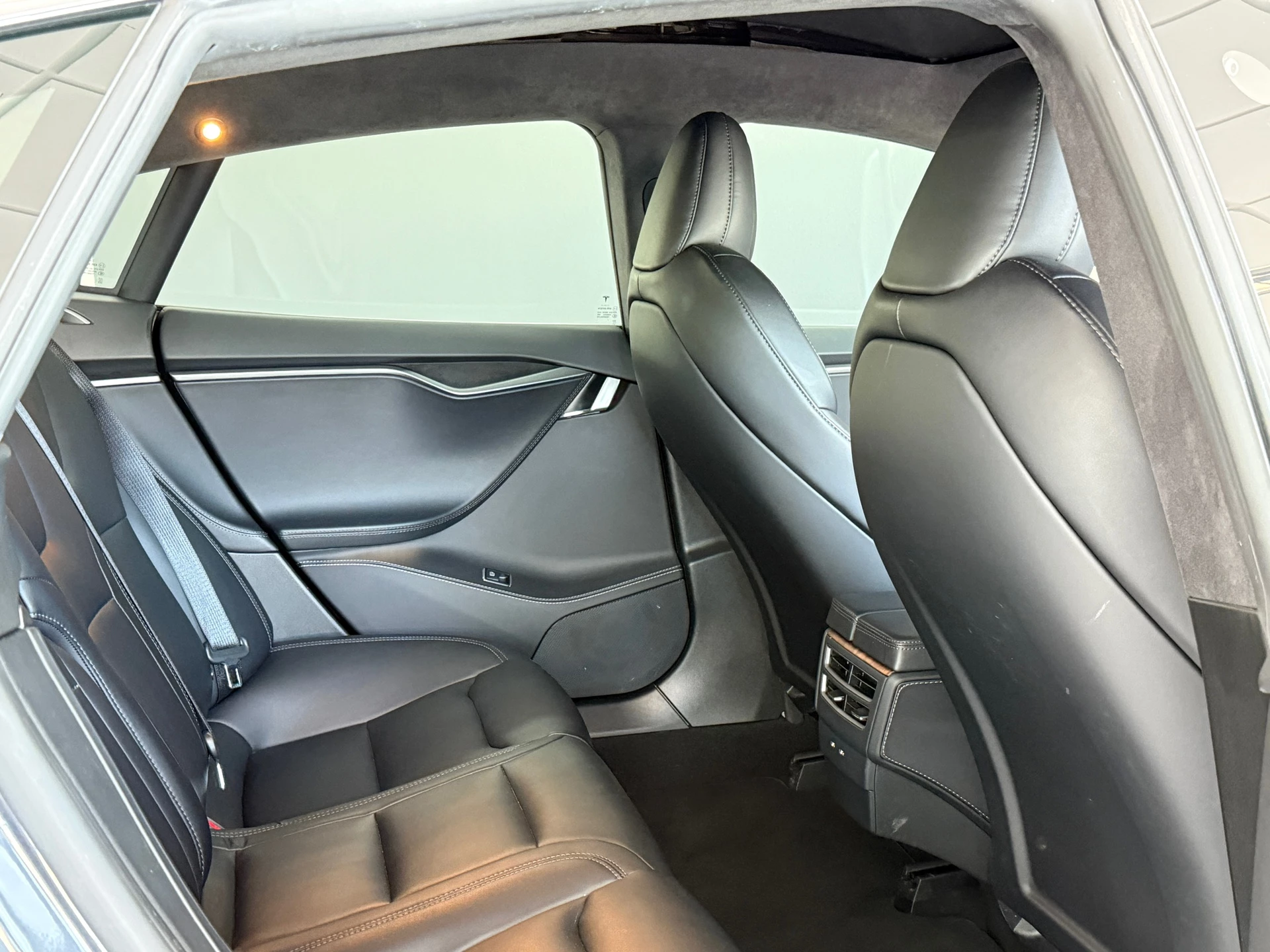 Hoofdafbeelding Tesla Model S