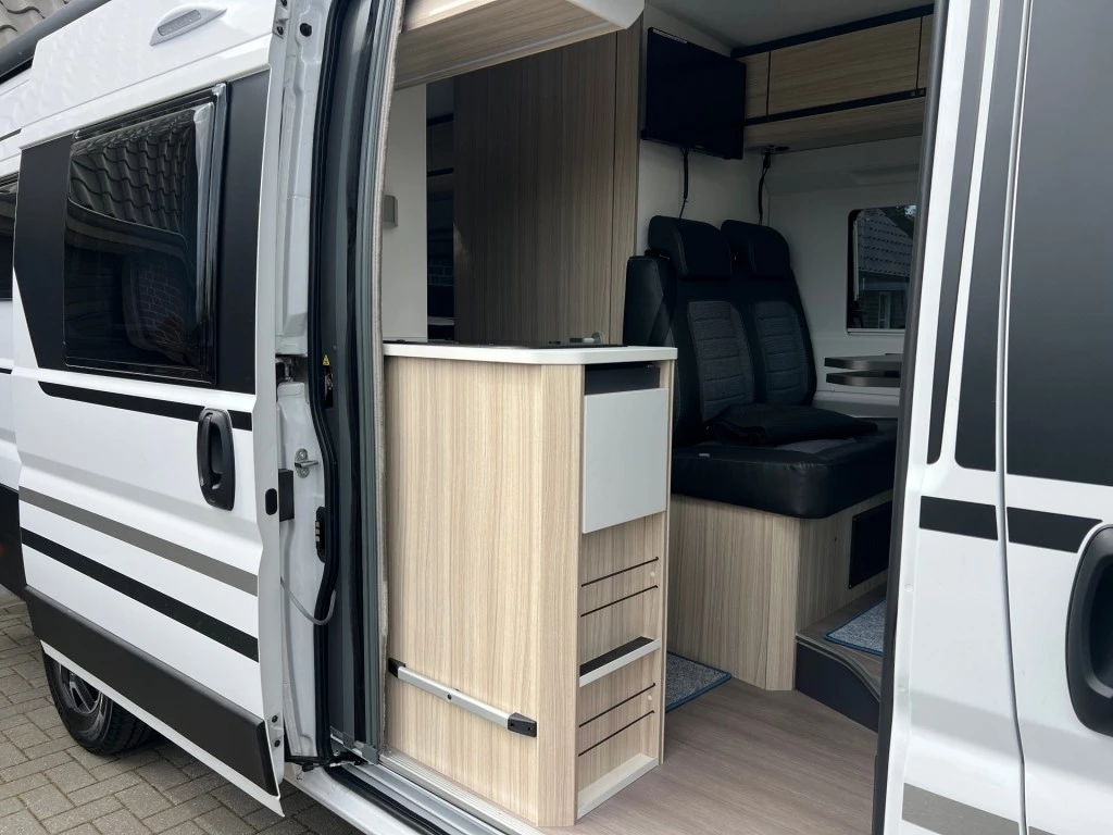 Hoofdafbeelding Adria Twin Axess 640 Sl