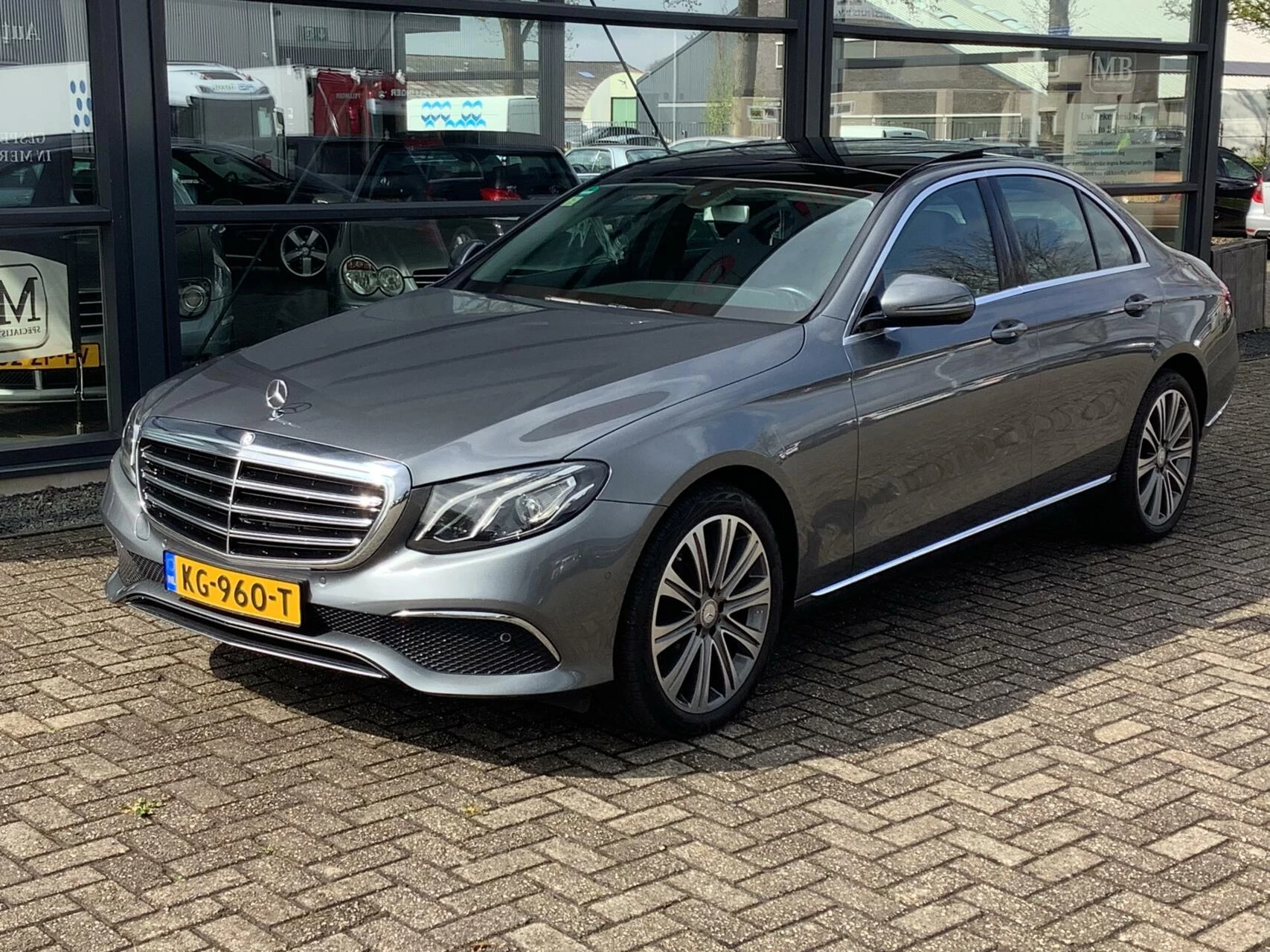Hoofdafbeelding Mercedes-Benz E-Klasse