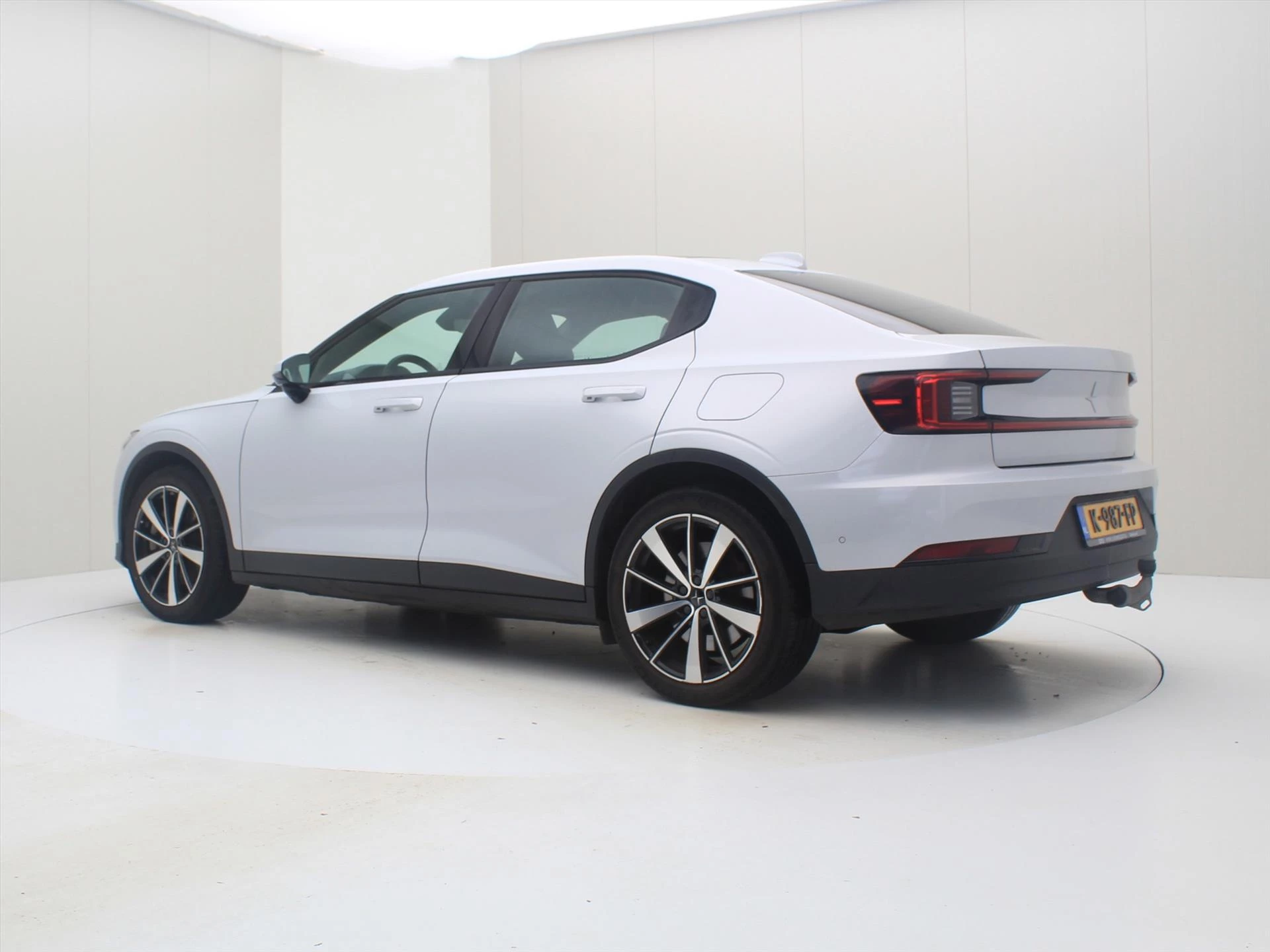 Hoofdafbeelding Polestar 2
