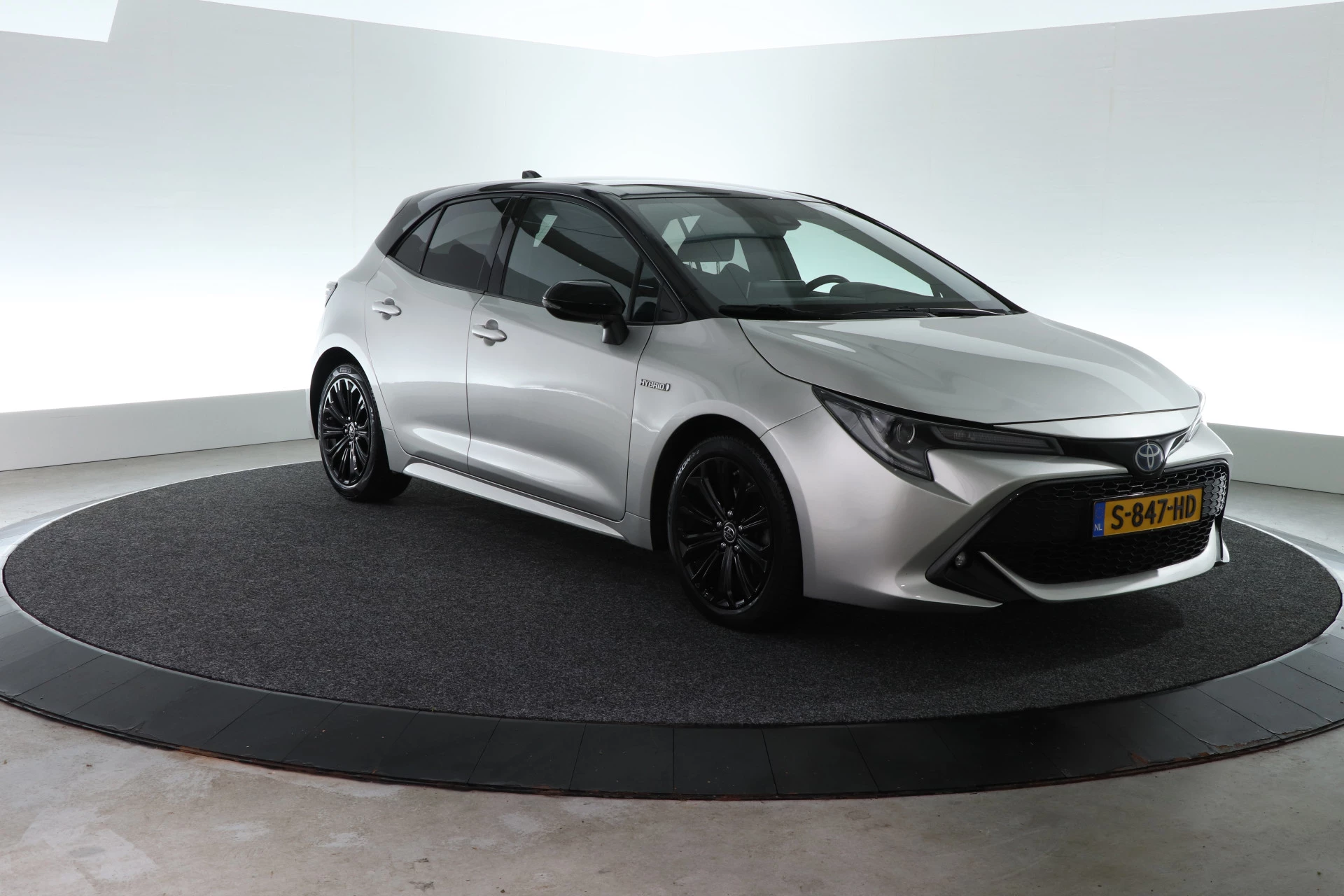 Hoofdafbeelding Toyota Corolla