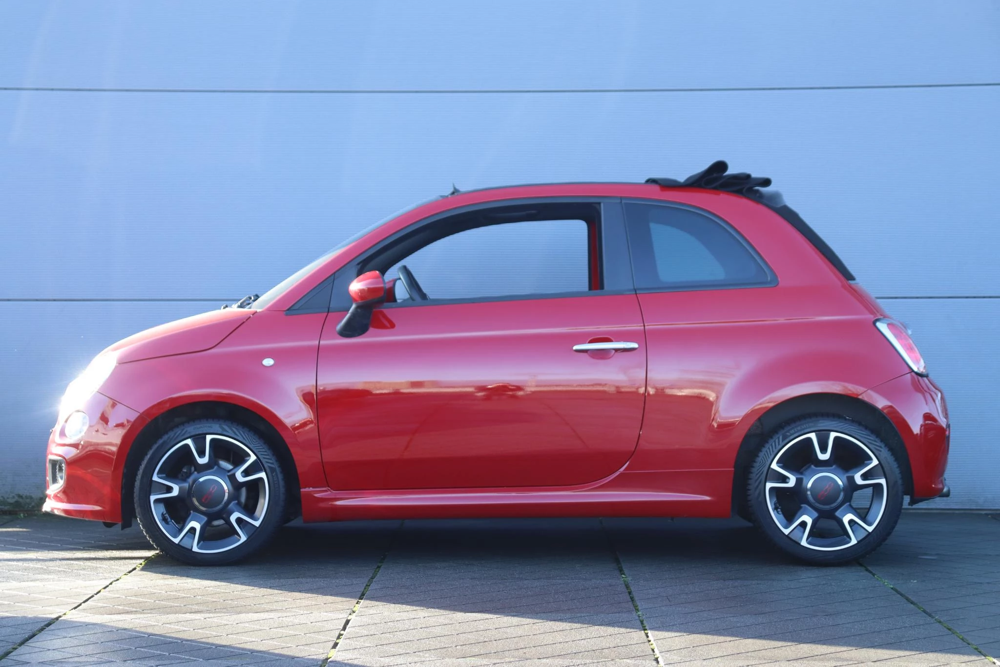 Hoofdafbeelding Fiat 500C