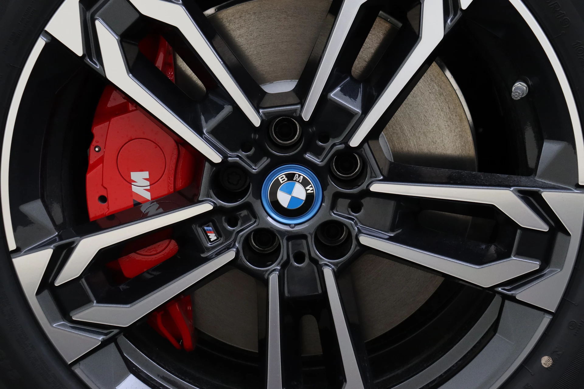 Hoofdafbeelding BMW iX2