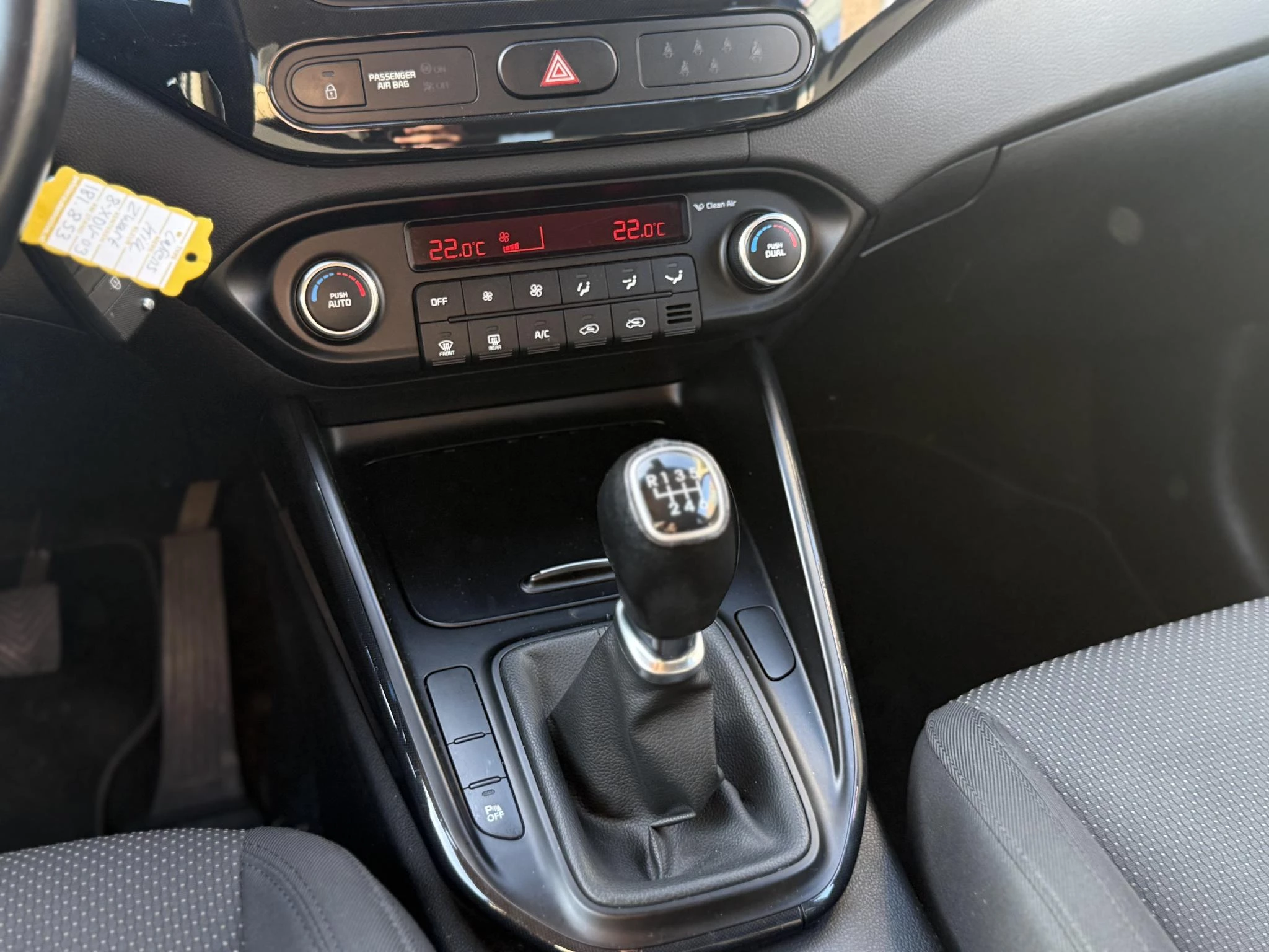 Hoofdafbeelding Kia Carens