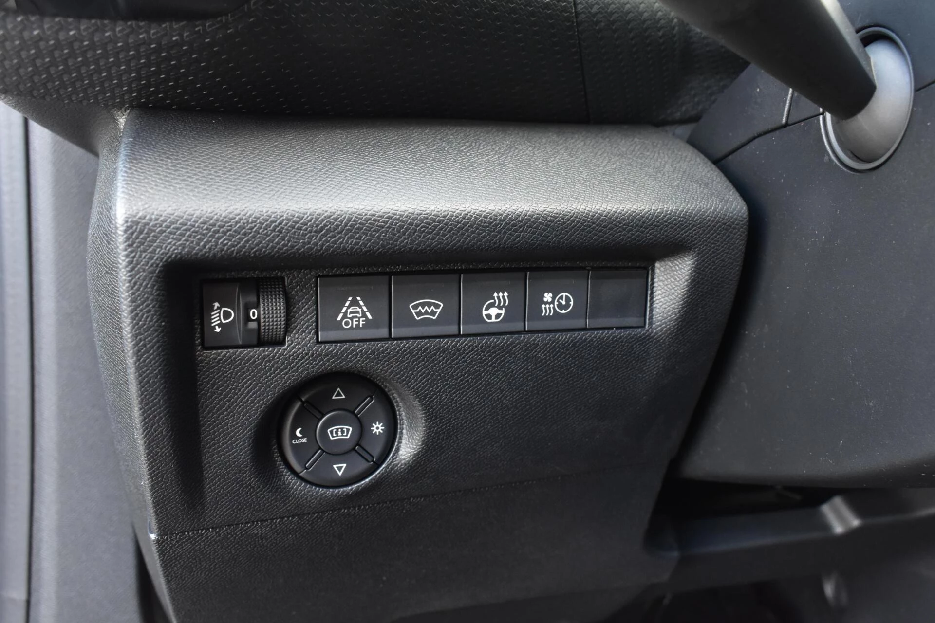 Hoofdafbeelding Citroën ë-C4