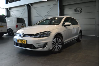 Hoofdafbeelding Volkswagen e-Golf Volkswagen e-Golf navi clima camera cruise pdc virtual cockpit !!