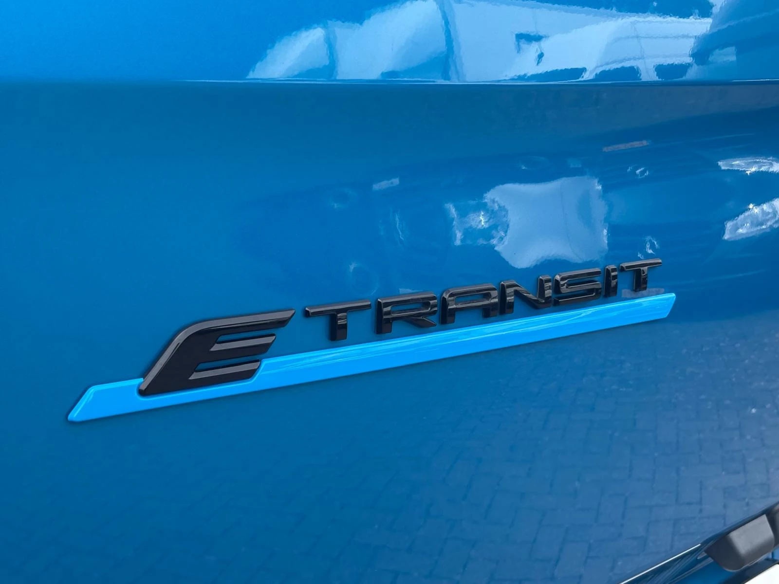 Hoofdafbeelding Ford E-Transit Custom