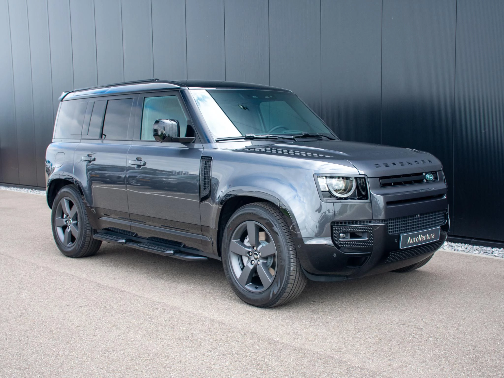 Hoofdafbeelding Land Rover Defender