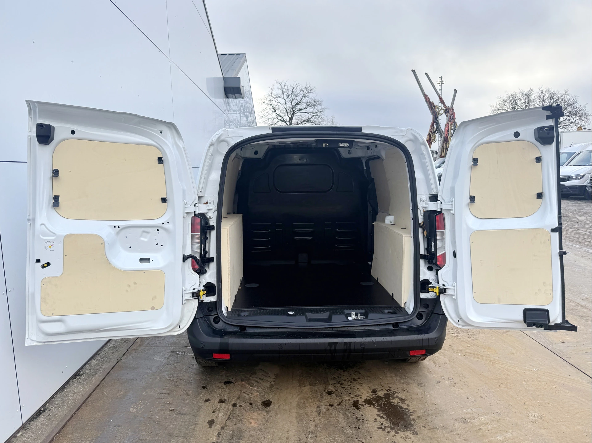 Hoofdafbeelding Ford Transit Courier