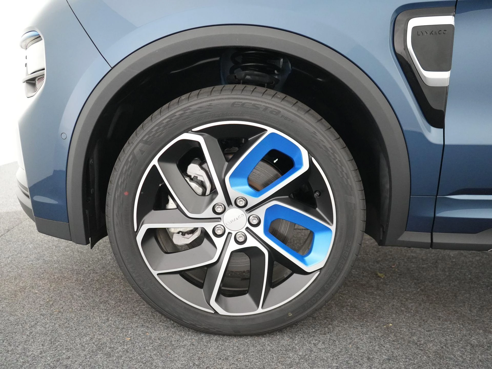 Hoofdafbeelding Lynk & Co 01