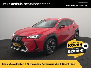 Hoofdafbeelding Lexus UX Lexus UX 250h Business Line - RIJKLAARPRIJS - Stoel- en Stuurverwarming - Achteruitrijcamera - Automaat