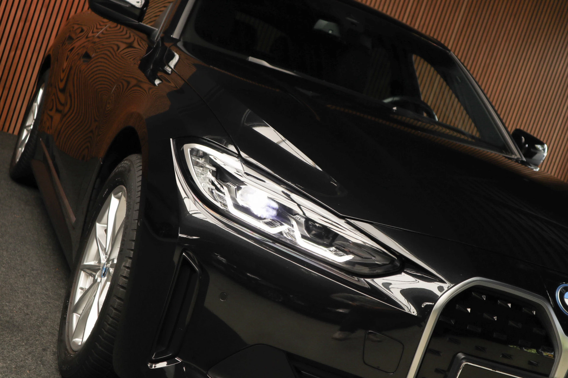 Hoofdafbeelding BMW i4