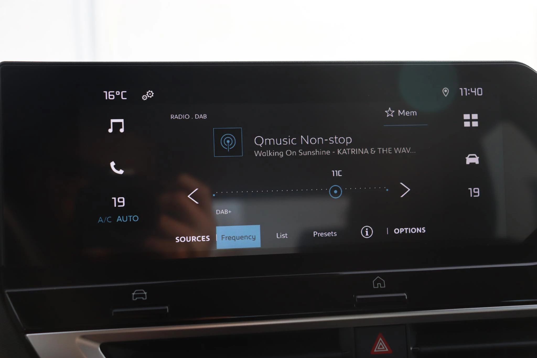 Hoofdafbeelding Citroën ë-C4 X