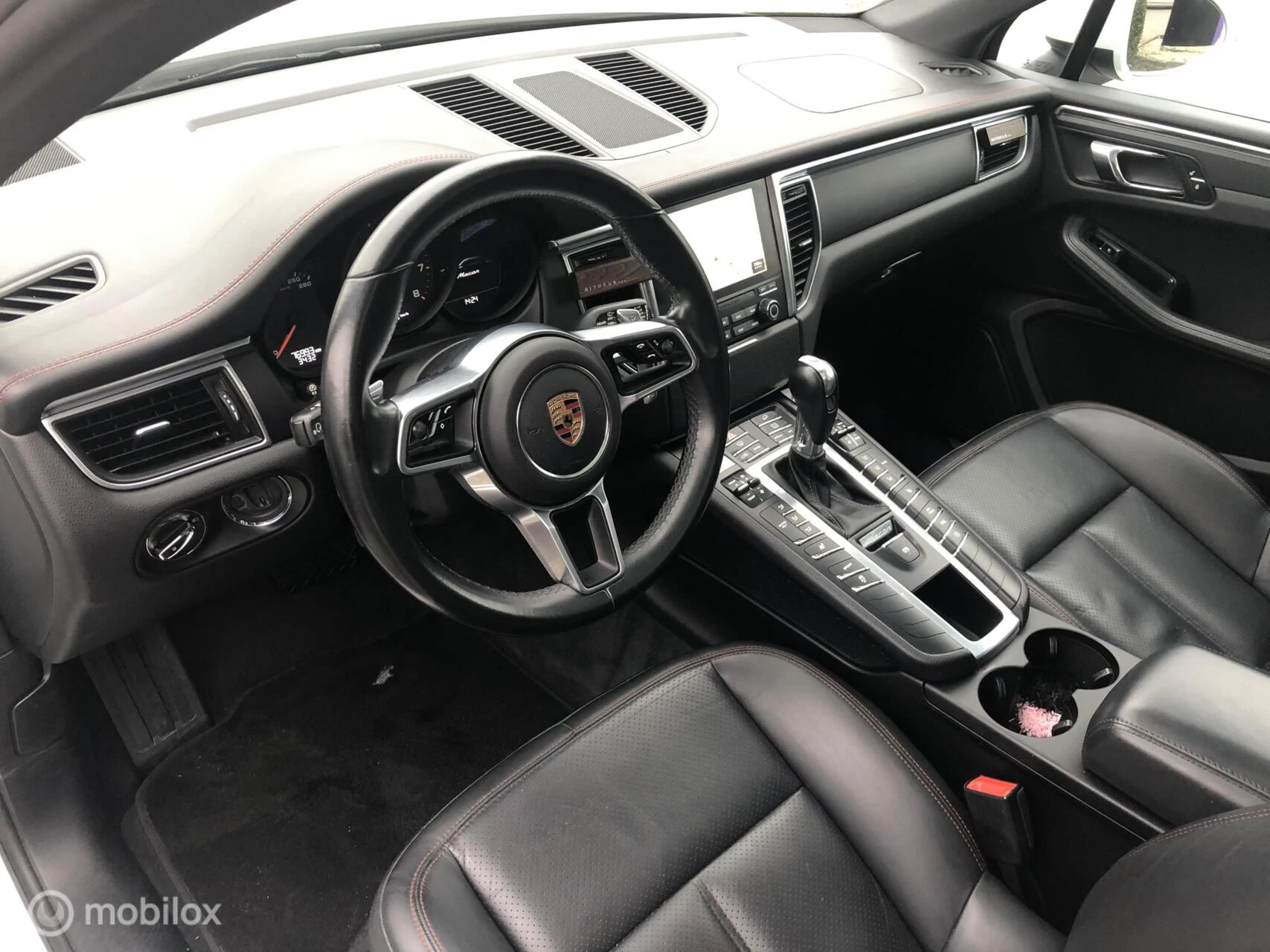 Hoofdafbeelding Porsche Macan