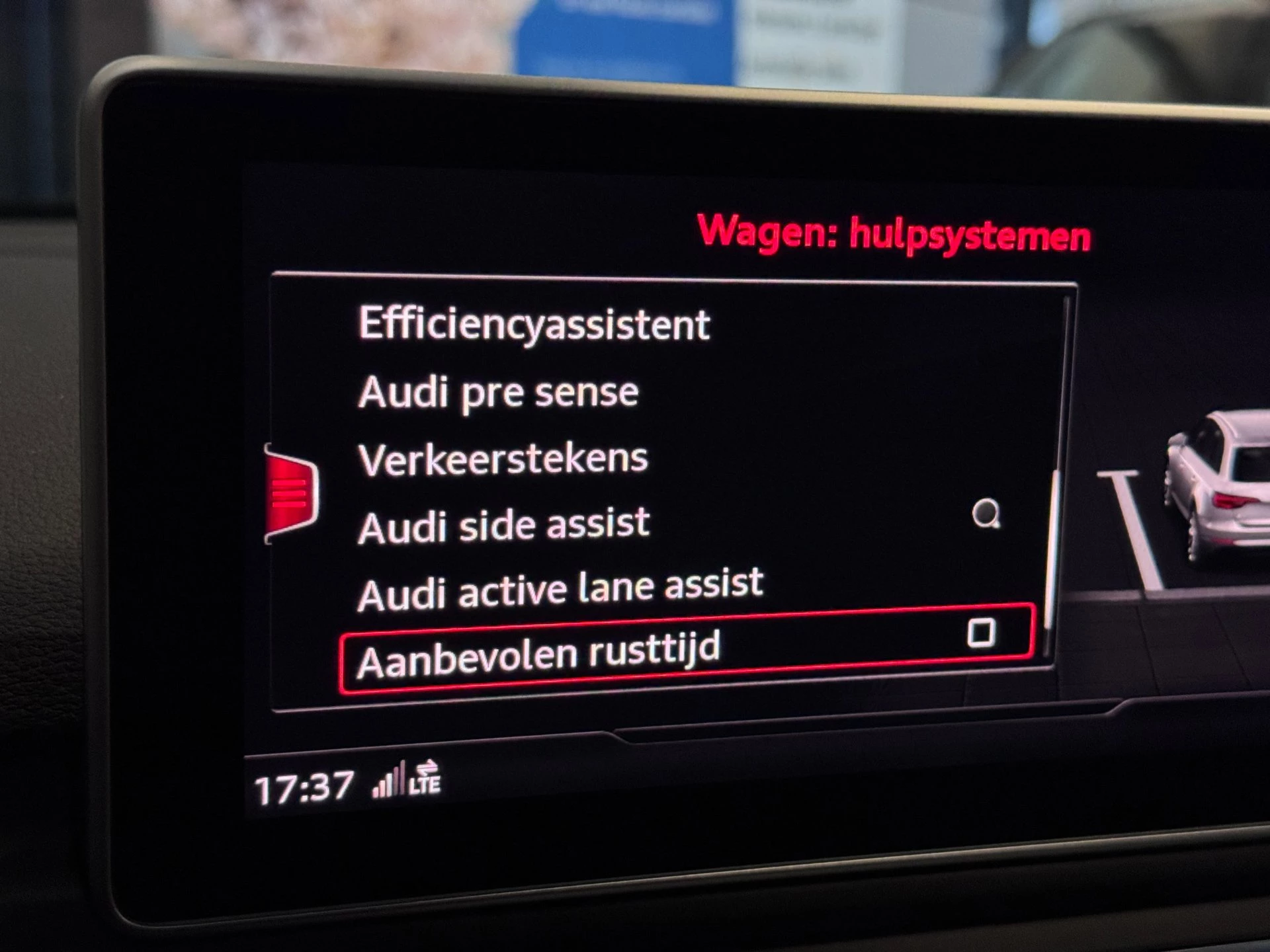 Hoofdafbeelding Audi S4