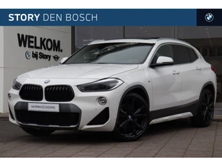 Hoofdafbeelding BMW X2 BMW X2 xDrive20i High Executive M Sport Automaat / Panoramadak / Trekhaak / Sportstoelen / Comfort Access / LED / Head-Up / Park Assistant / M Sportonderstel