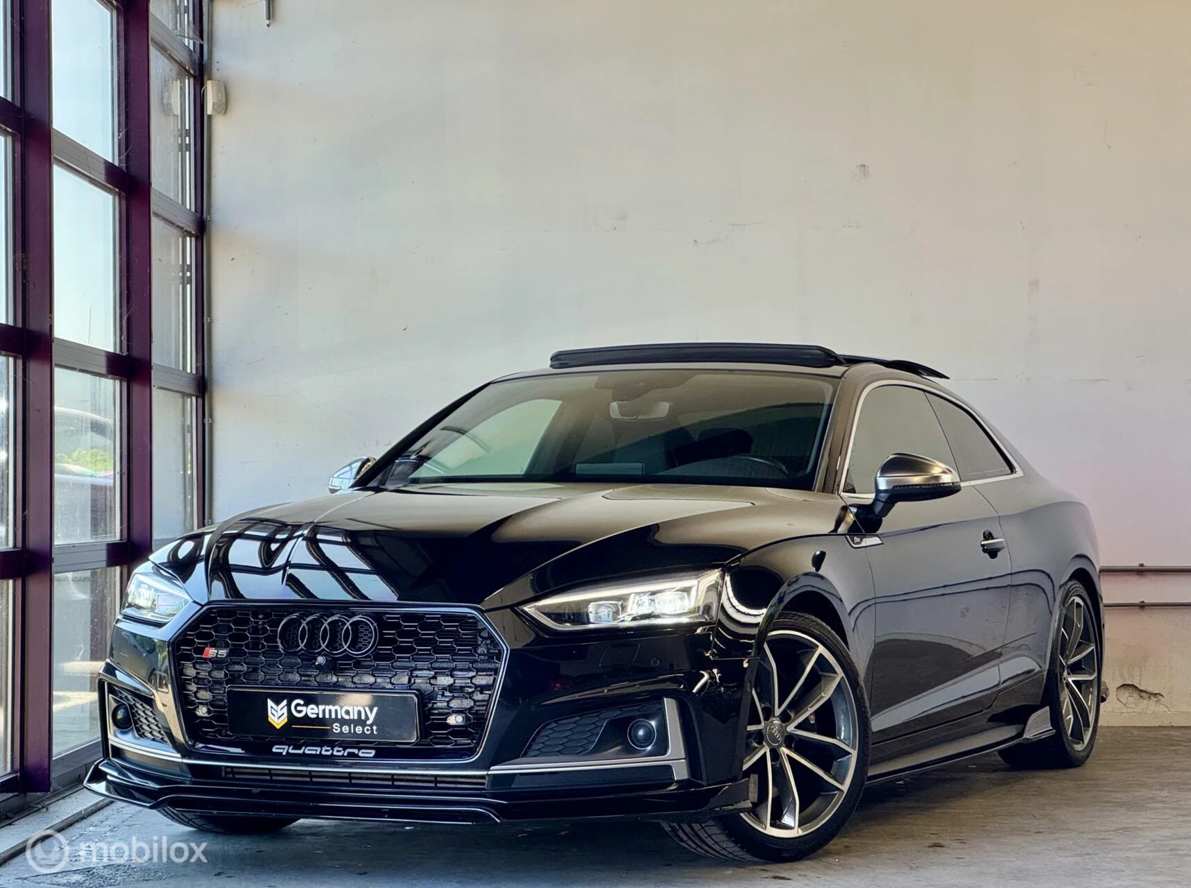 Hoofdafbeelding Audi S5