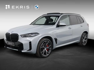 BMW X5 xDrive50e | M Sport Pro | Skylounge Panoramadak | Driving Assistant Professional | Soft-Close | Achterasbesturing | Comfortstoelen |