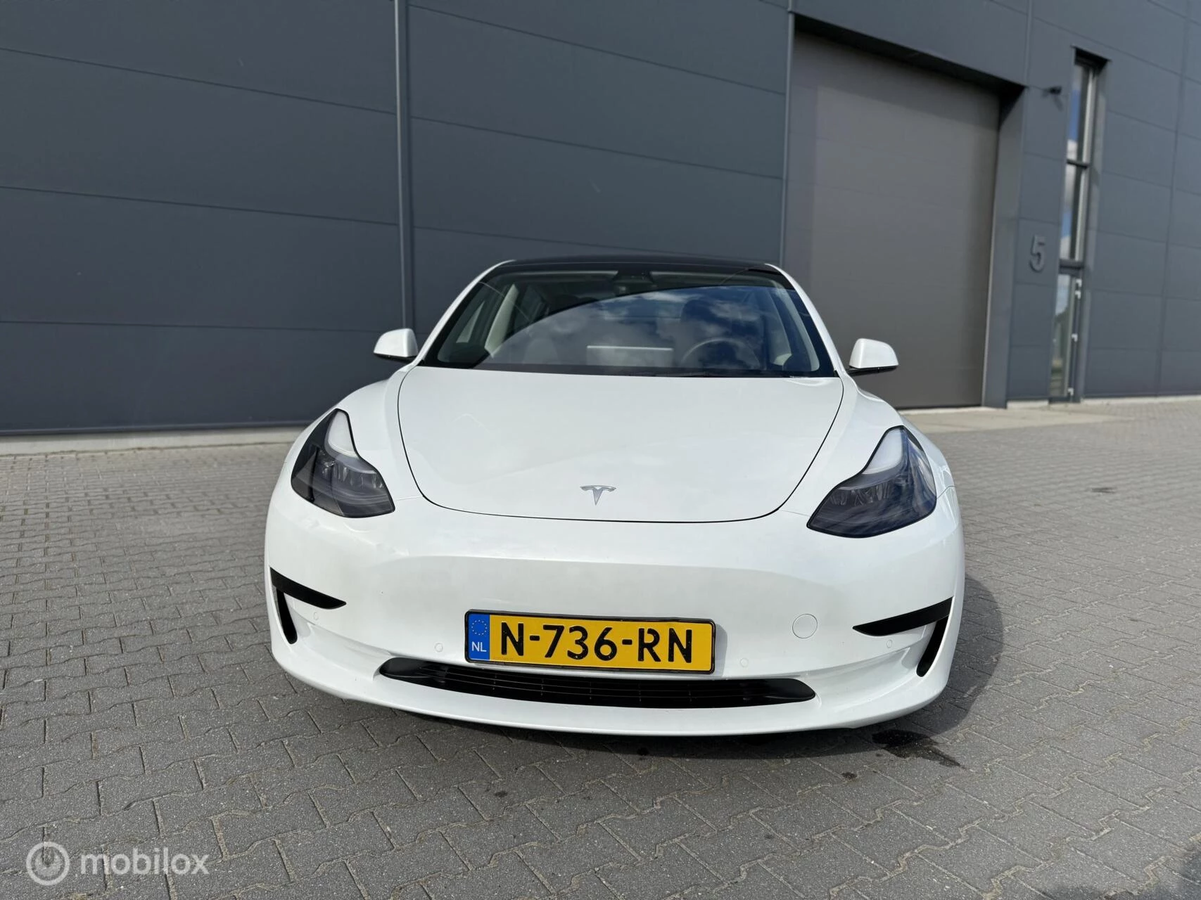 Hoofdafbeelding Tesla Model 3