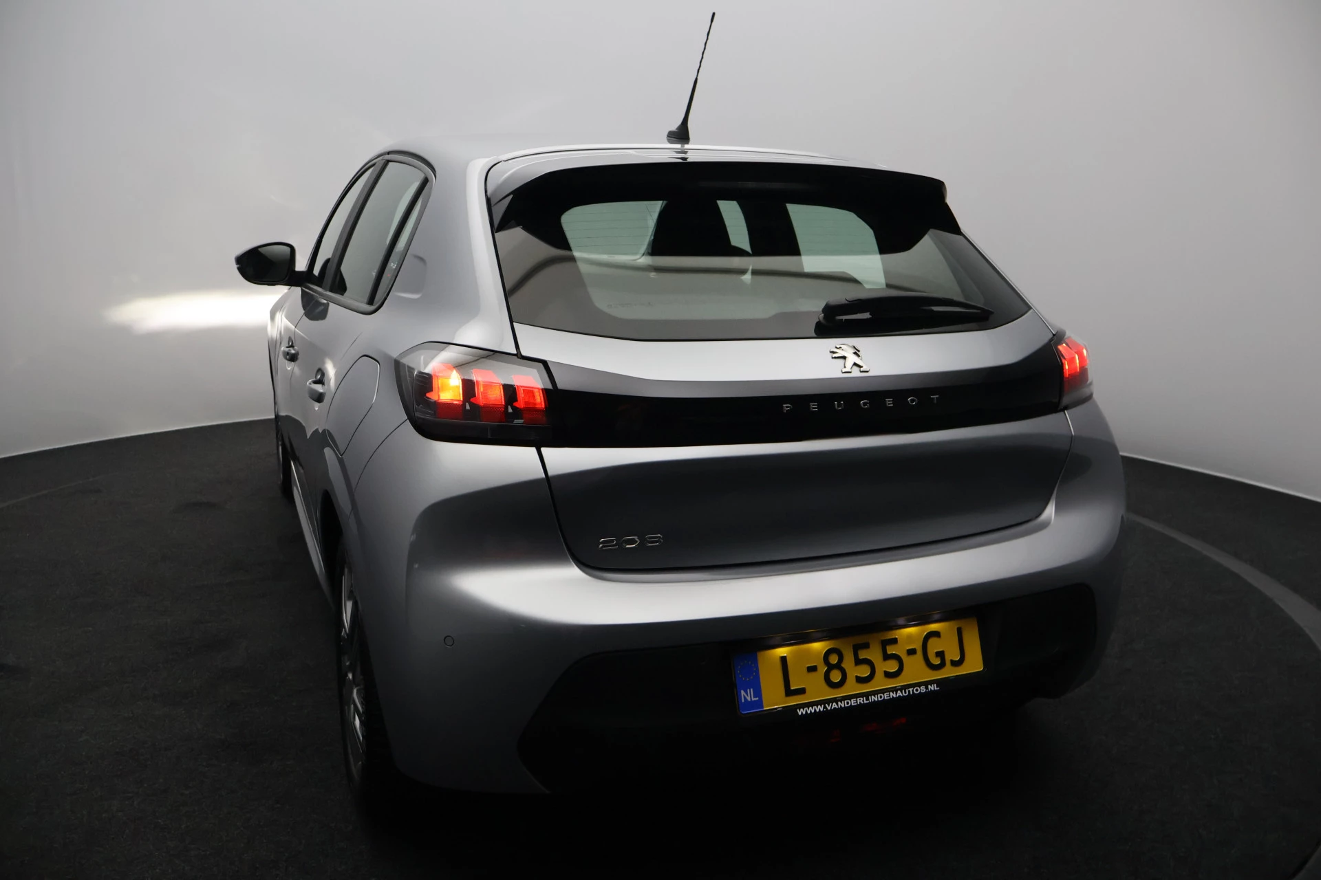 Hoofdafbeelding Peugeot 208