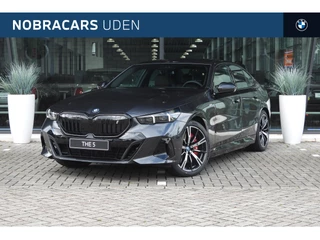 BMW i5 eDrive40 High Executive M Sport / Adaptieve LED / Parking Assistant Plus / Stoelventilatie / Driving Assistant Professional / Comfortstoelen / Comfort Access