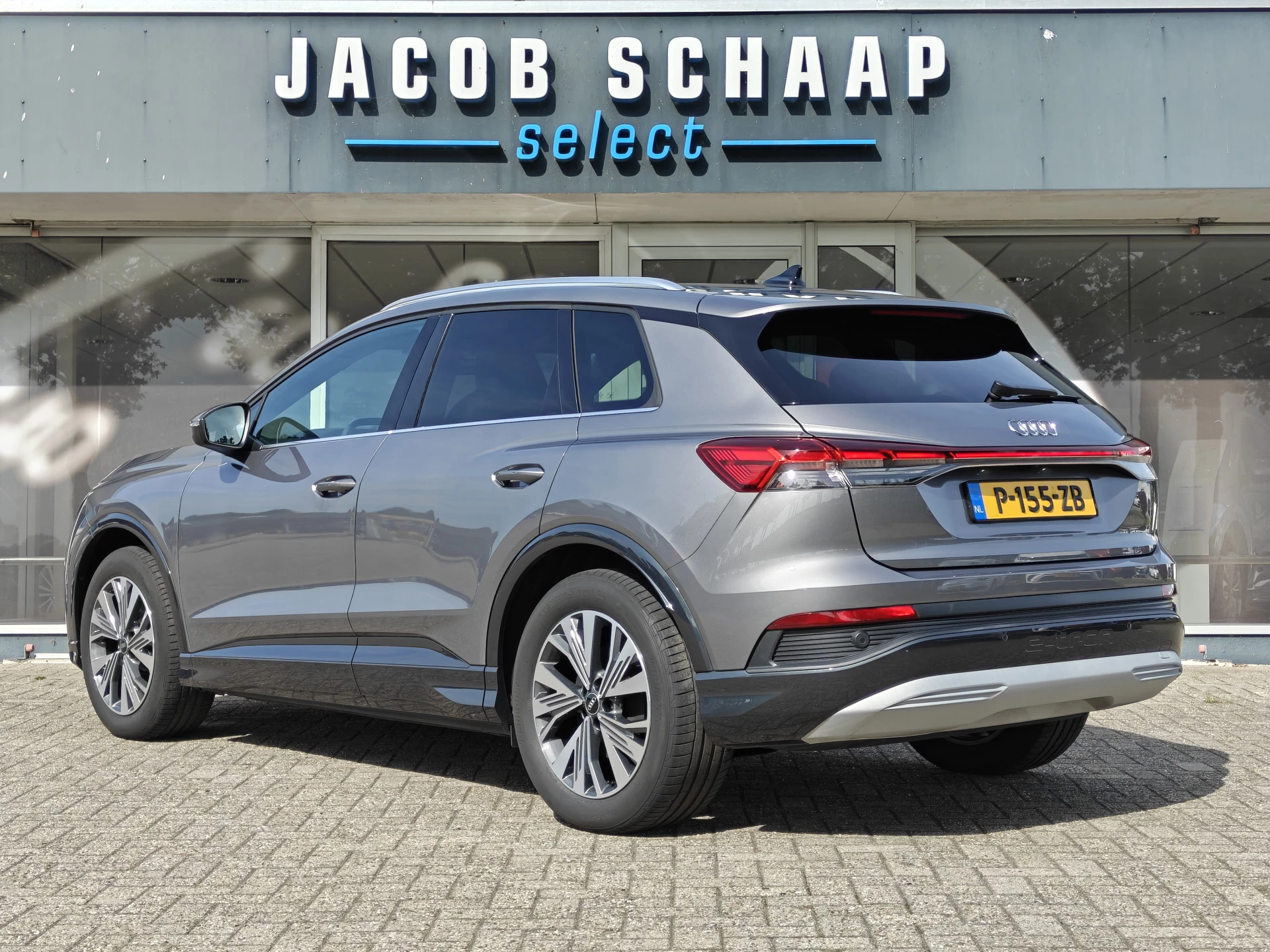 Hoofdafbeelding Audi Q4 e-tron