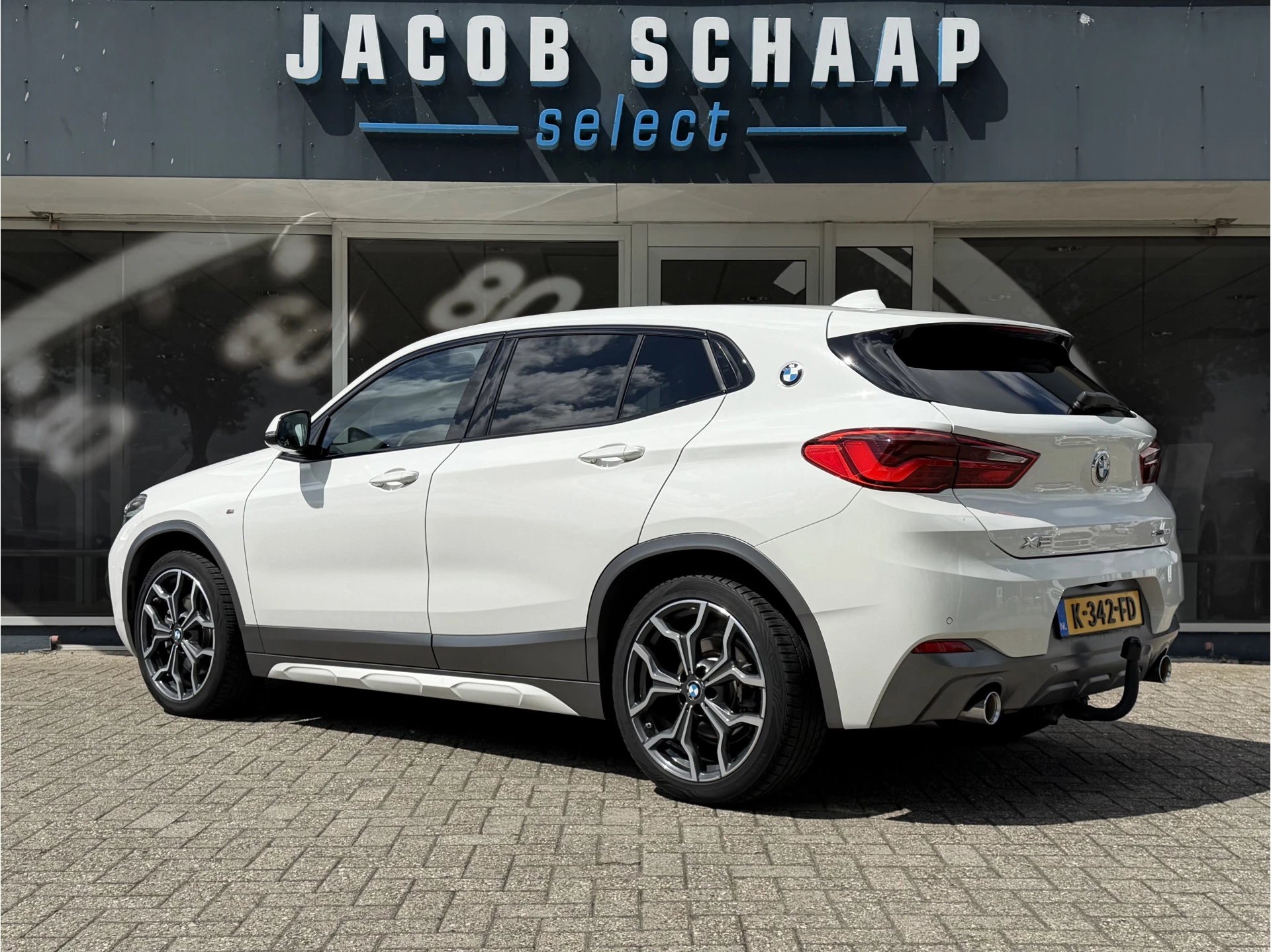 Hoofdafbeelding BMW X2