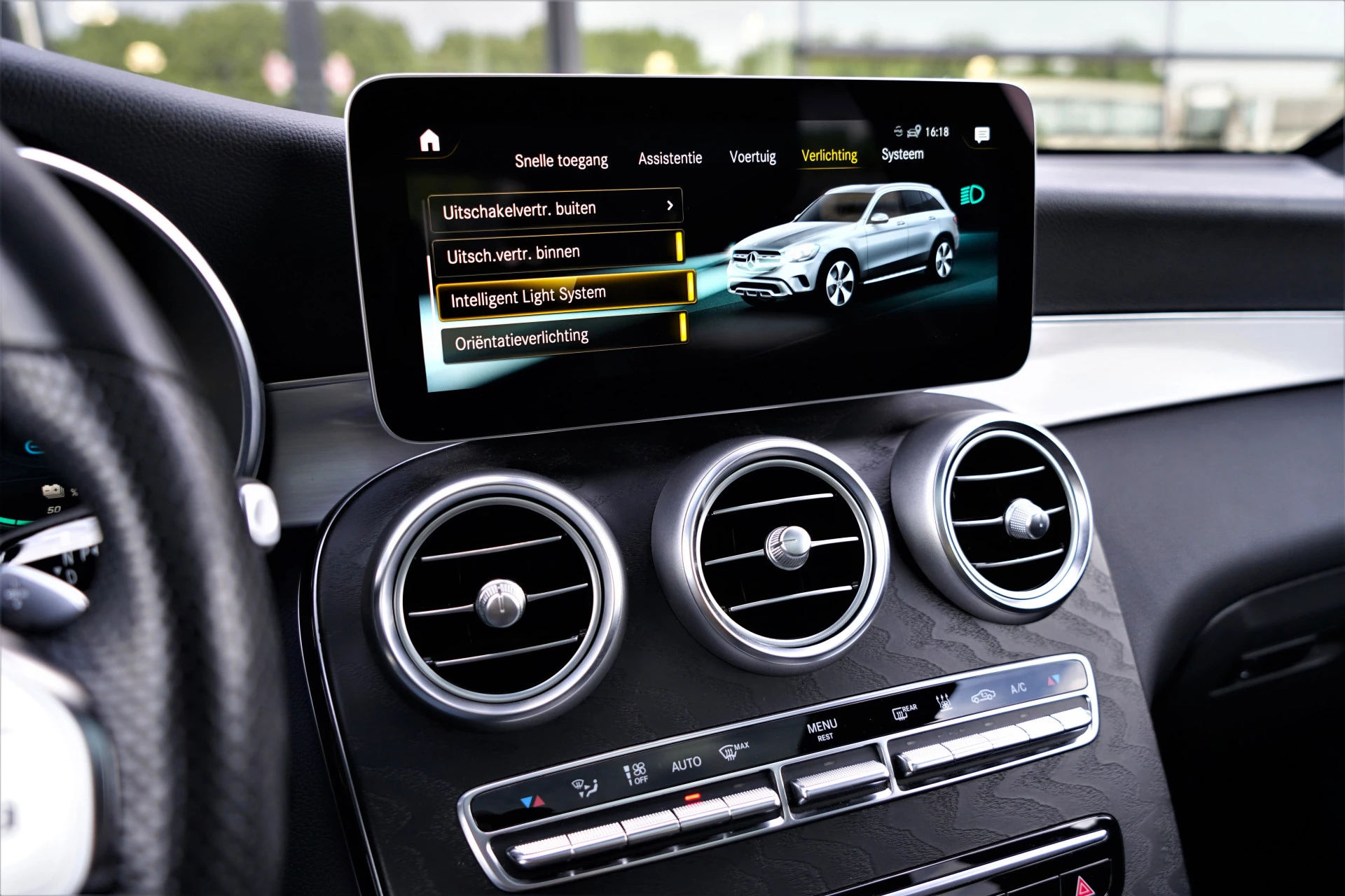 Hoofdafbeelding Mercedes-Benz GLC