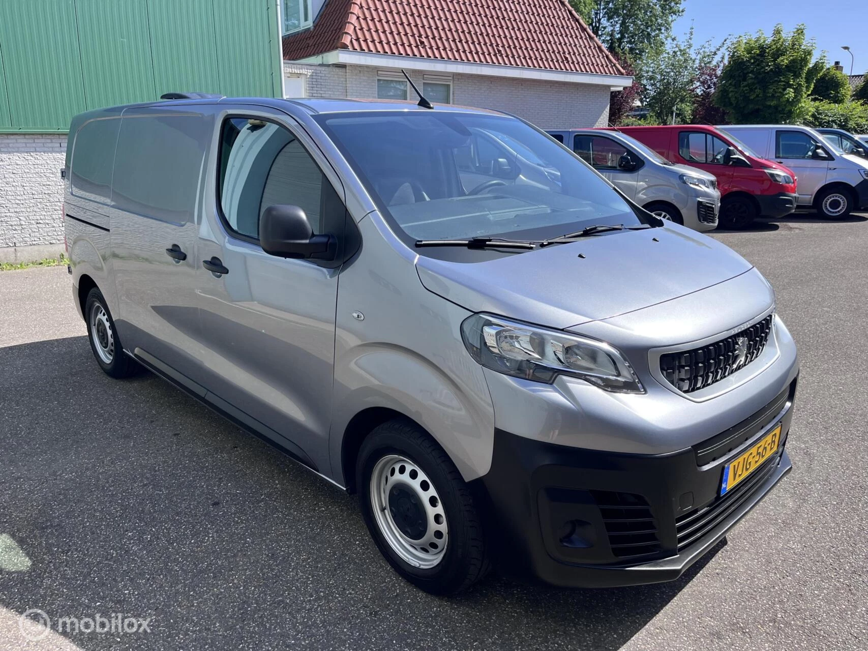 Hoofdafbeelding Peugeot e-Expert