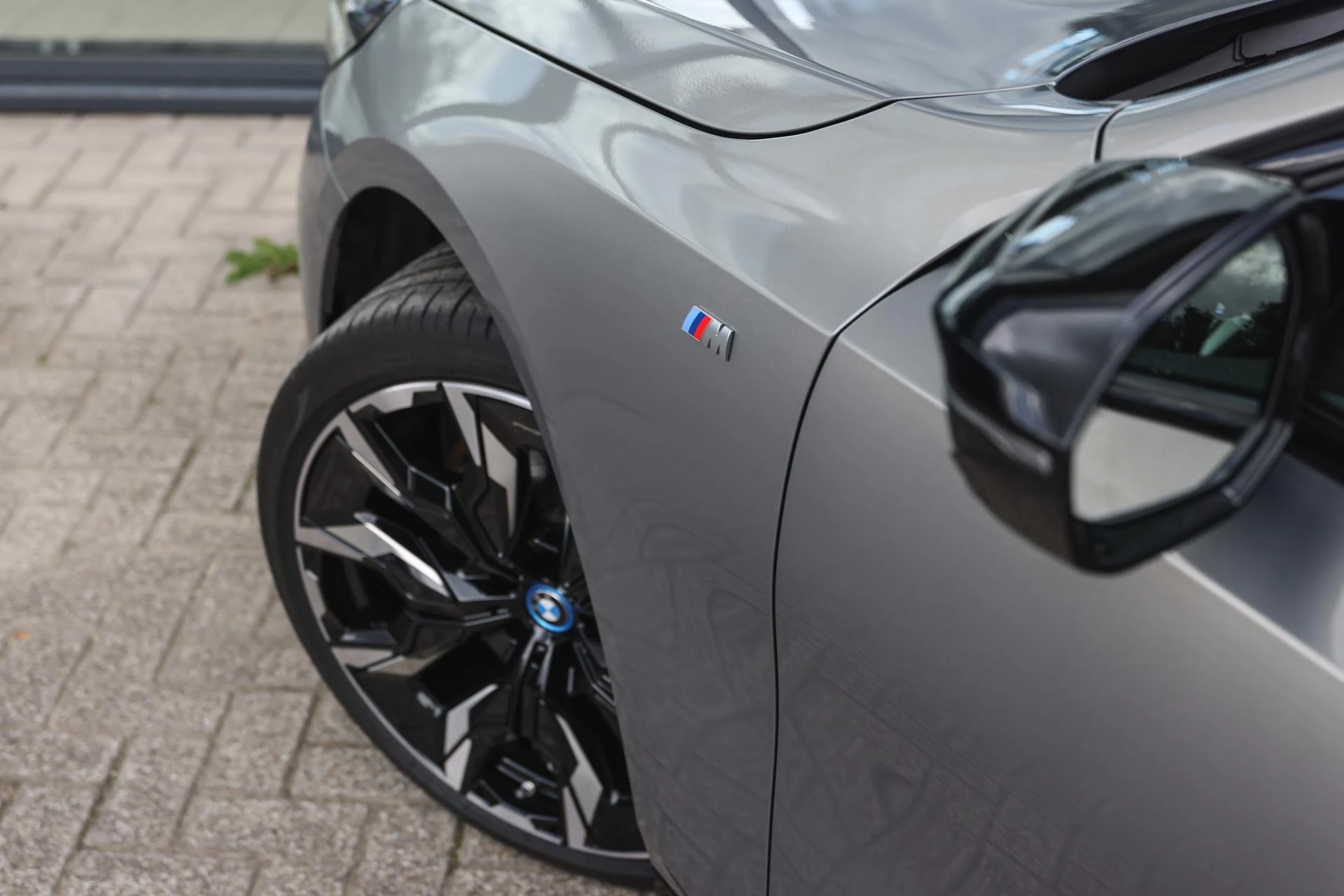 Hoofdafbeelding BMW i5