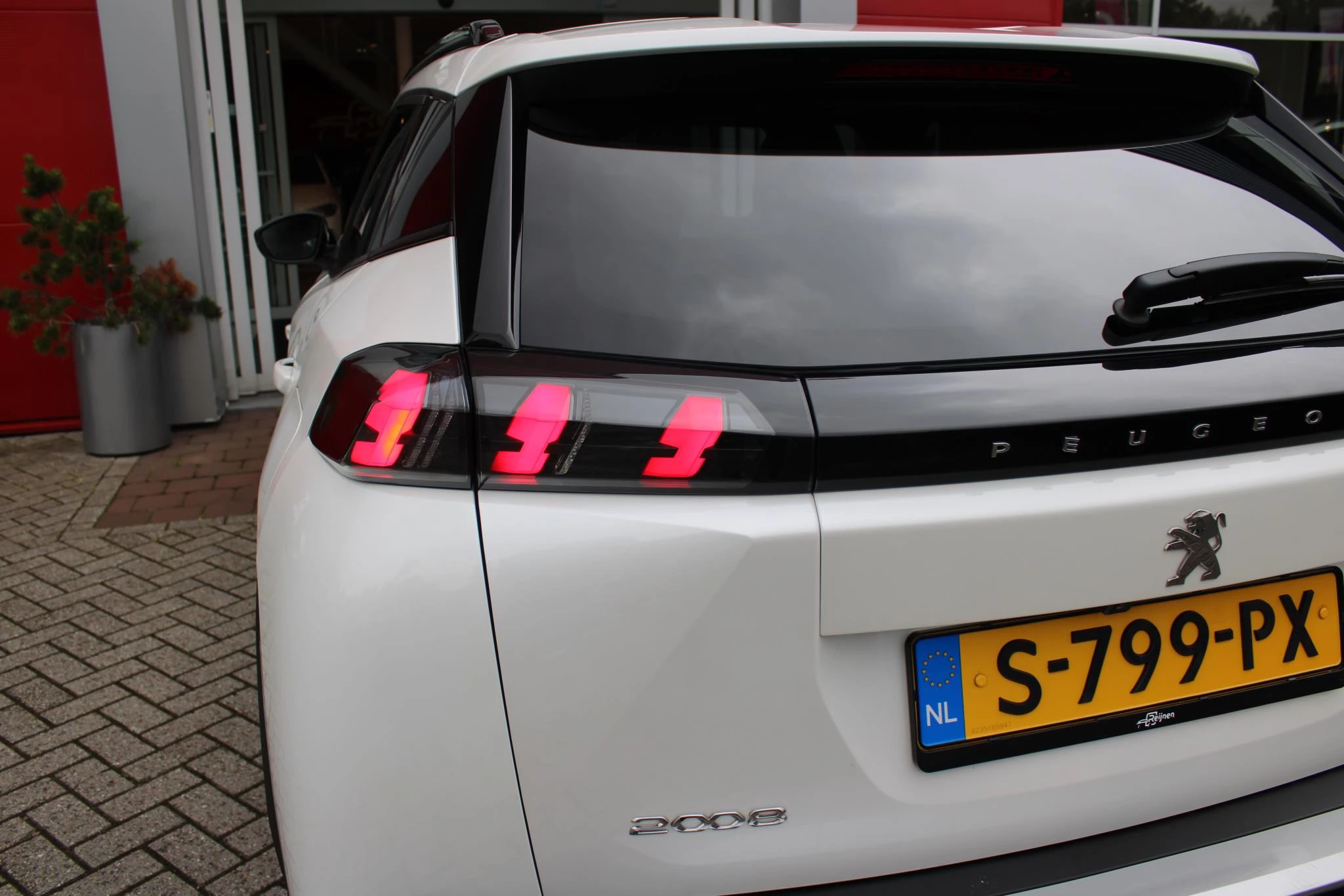 Hoofdafbeelding Peugeot 2008