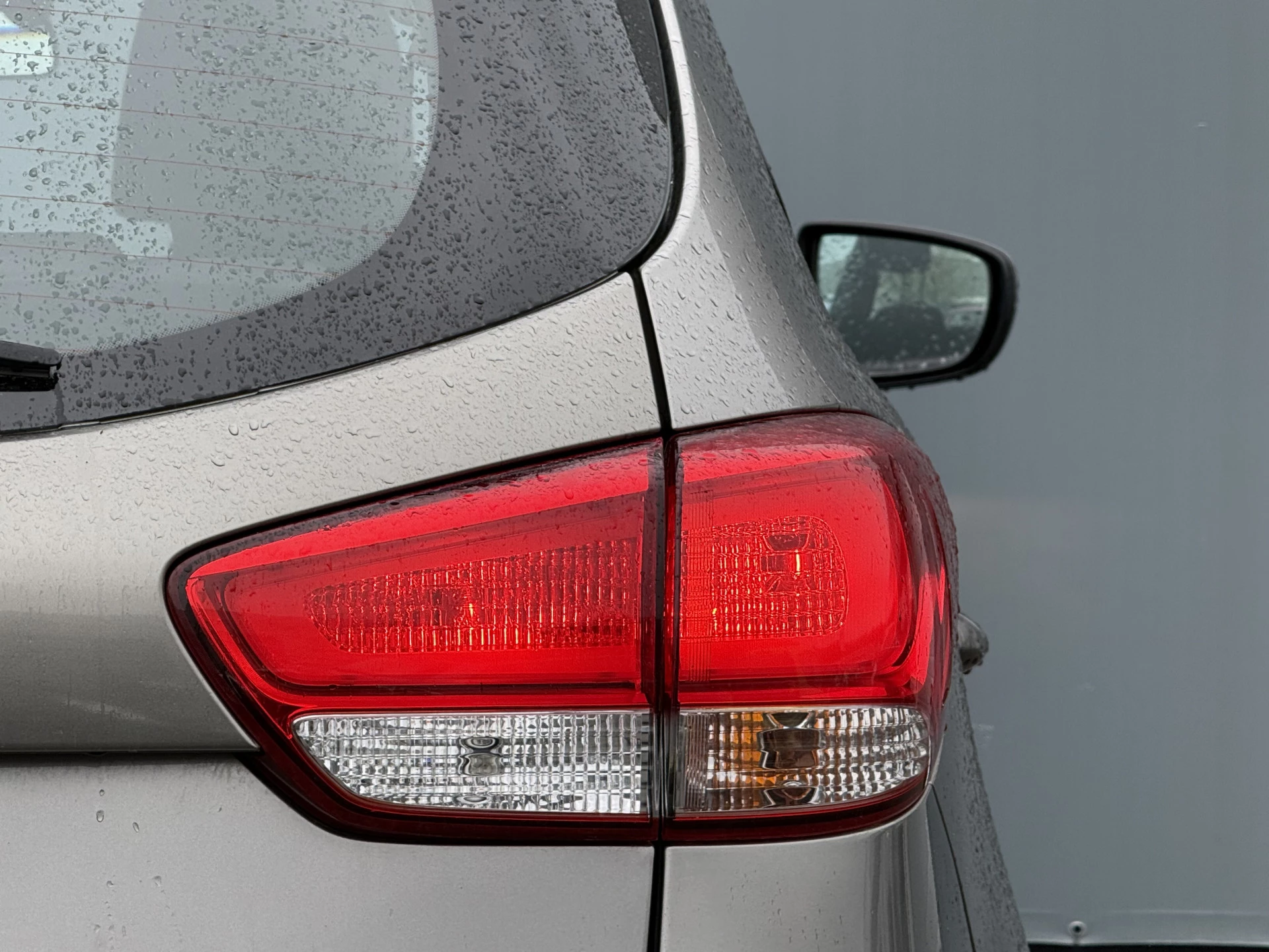 Hoofdafbeelding Kia Carens