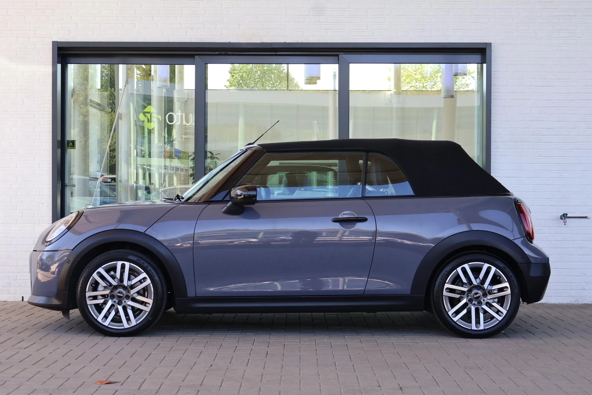 Hoofdafbeelding MINI Cooper Cabrio